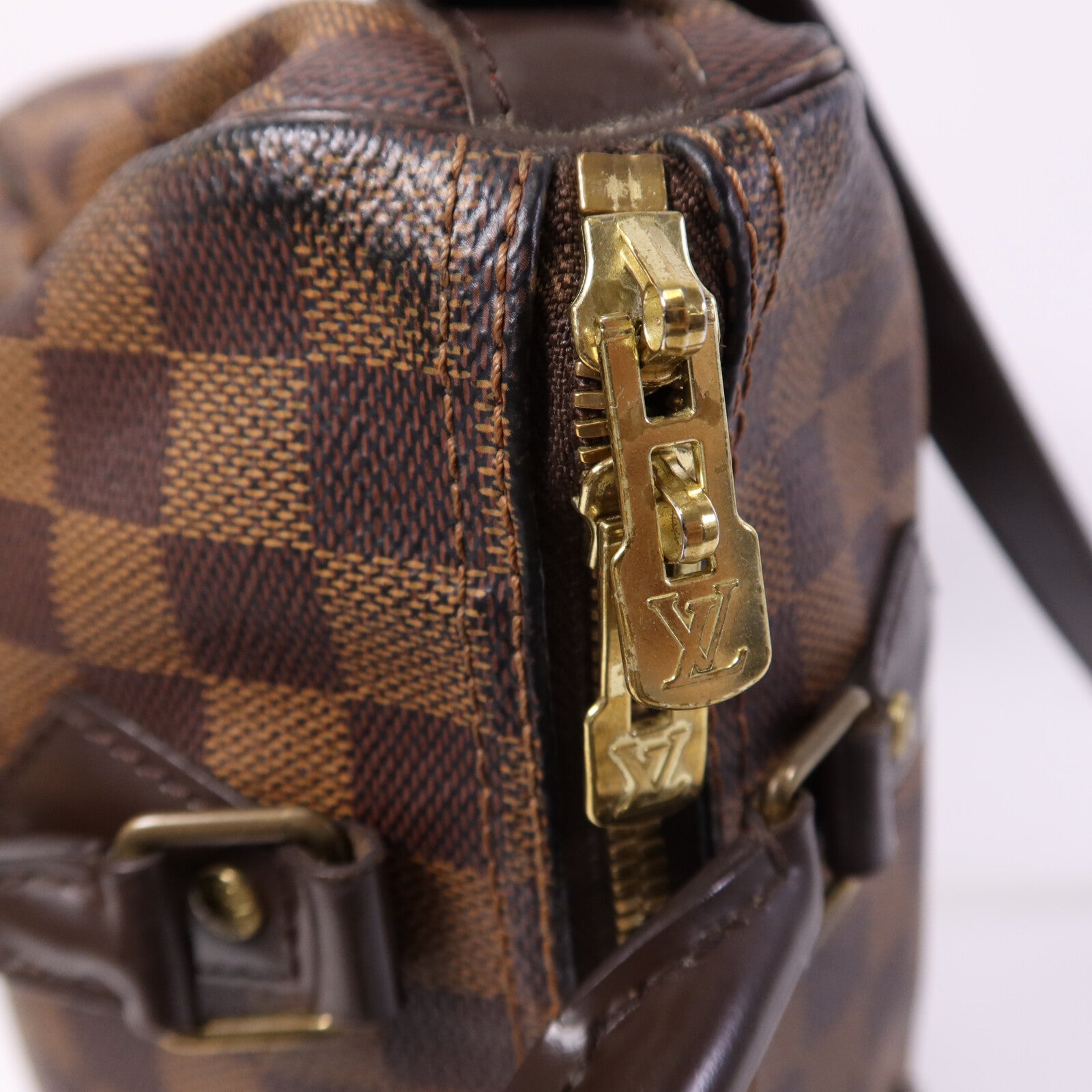 LOUIS VUITTON Damier Ebene Speedy Bandouliere 25手挽袋