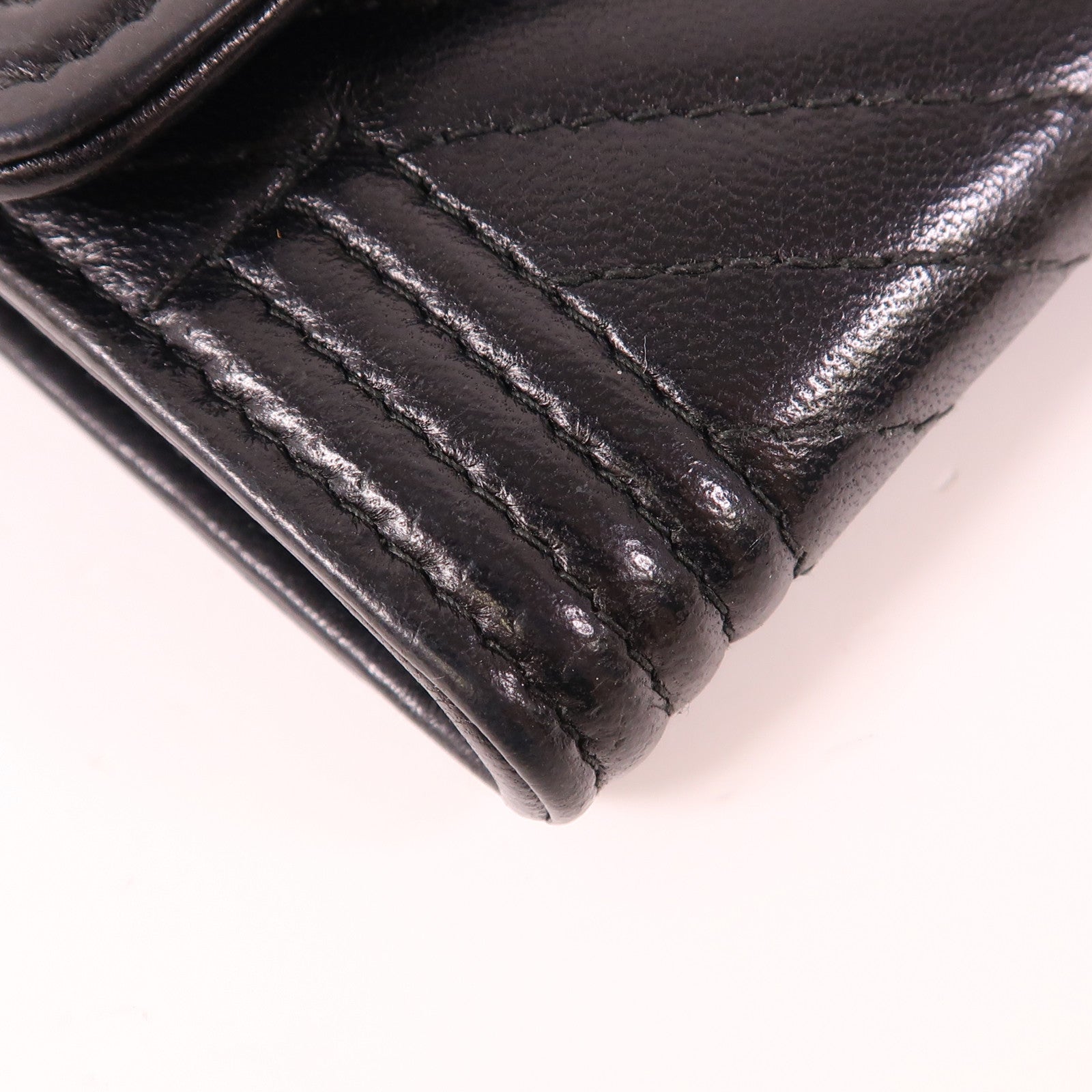 CHANEL 牛皮皮革Card Holder金扣卡片套