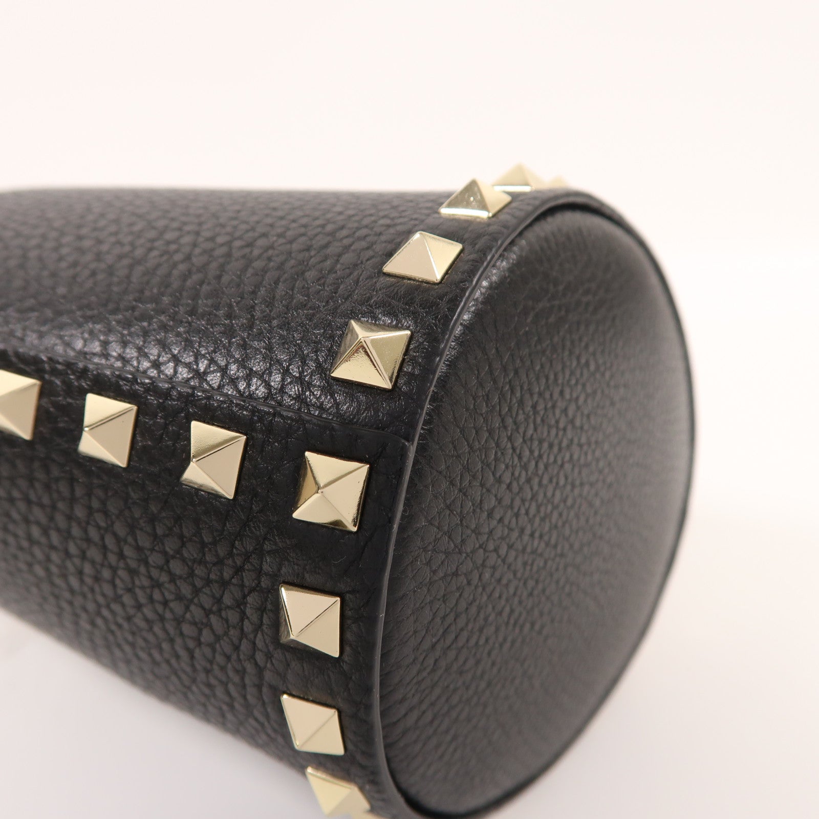 VALENTINO GHW Chain Bucket Shoulder Bag 6W2P0AI4VSH/0NO Calfskin Leather Black