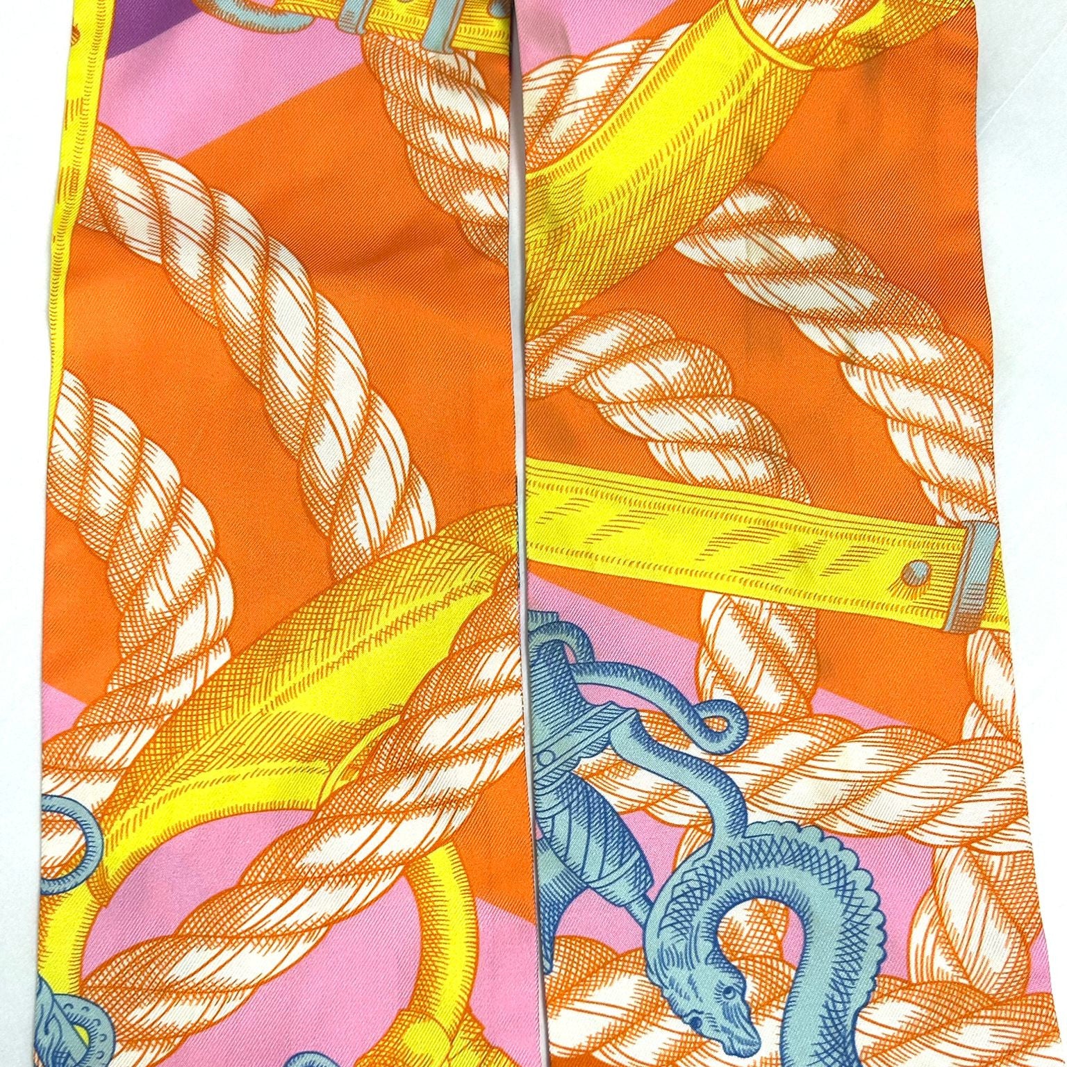 HERMES 【激減優惠】絲質Maxi Twilly絲巾