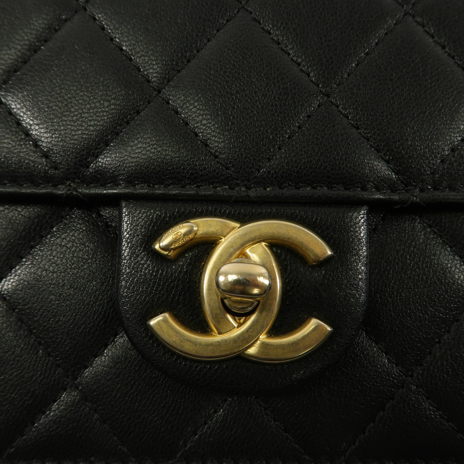 CHANEL 羊皮皮革Chain Shoulder鏈帶肩背袋