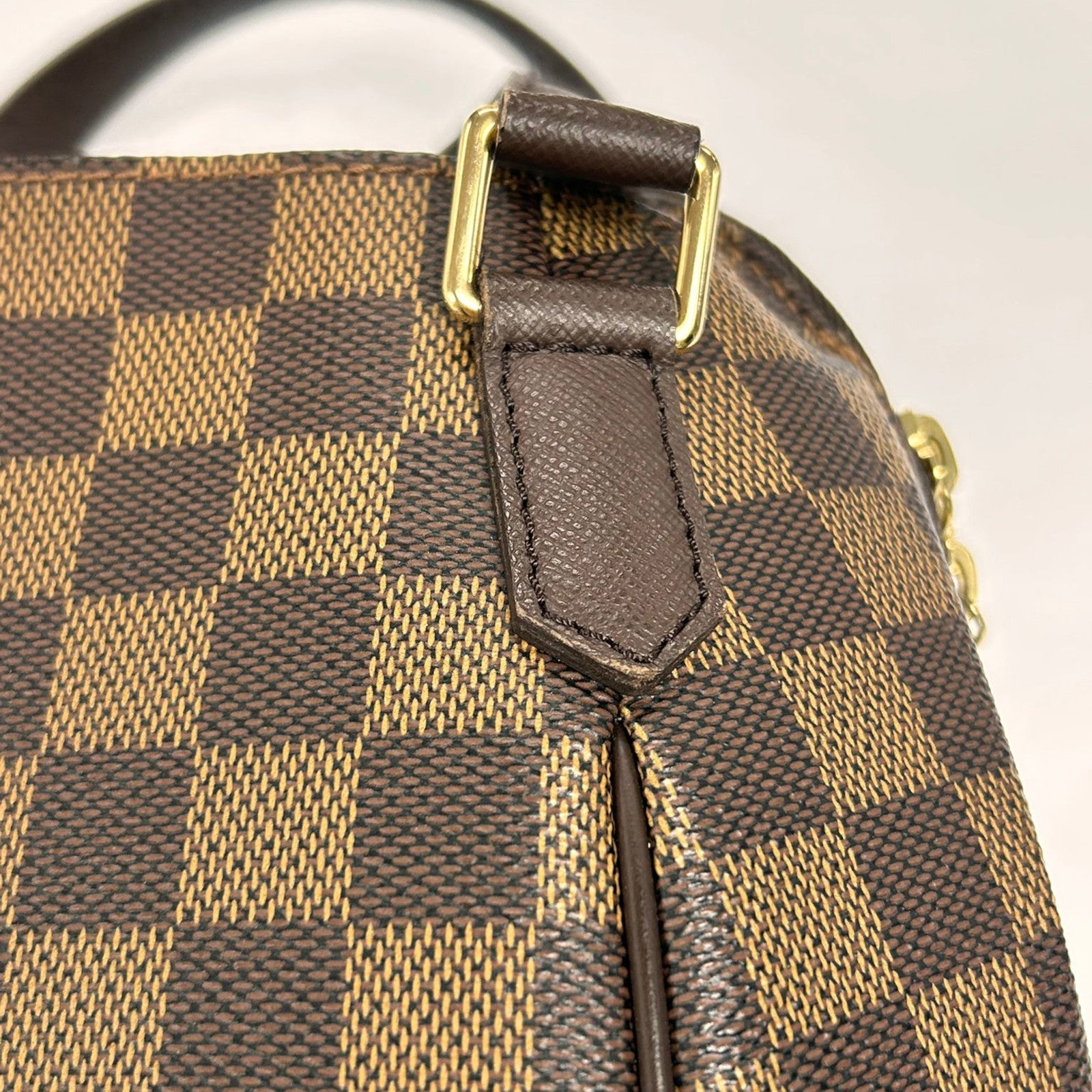 LOUIS VUITTON Damier Ebene Belem PM金扣手挽袋啡色