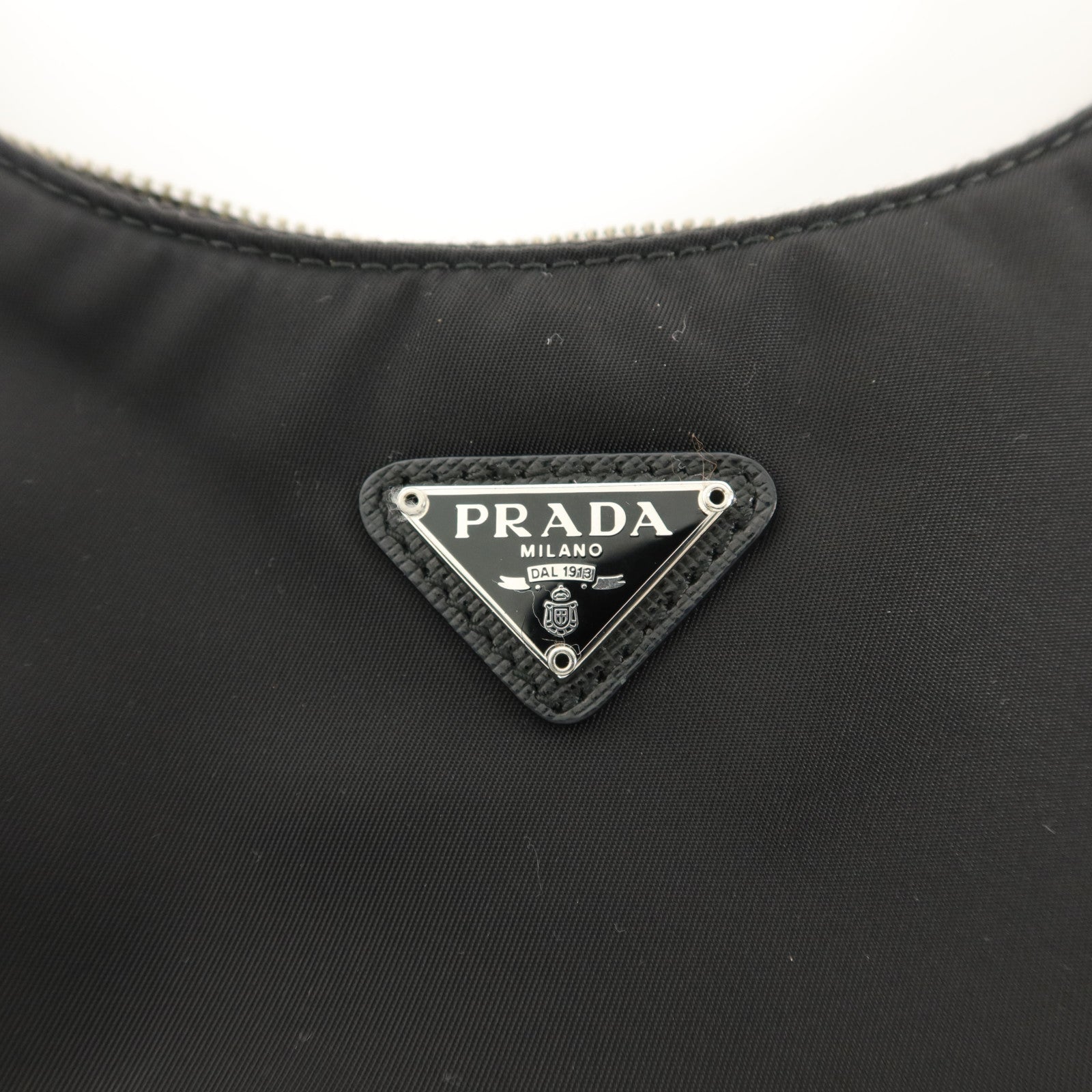 PRADA 尼龍Re-Edition 2005鏈帶肩背袋