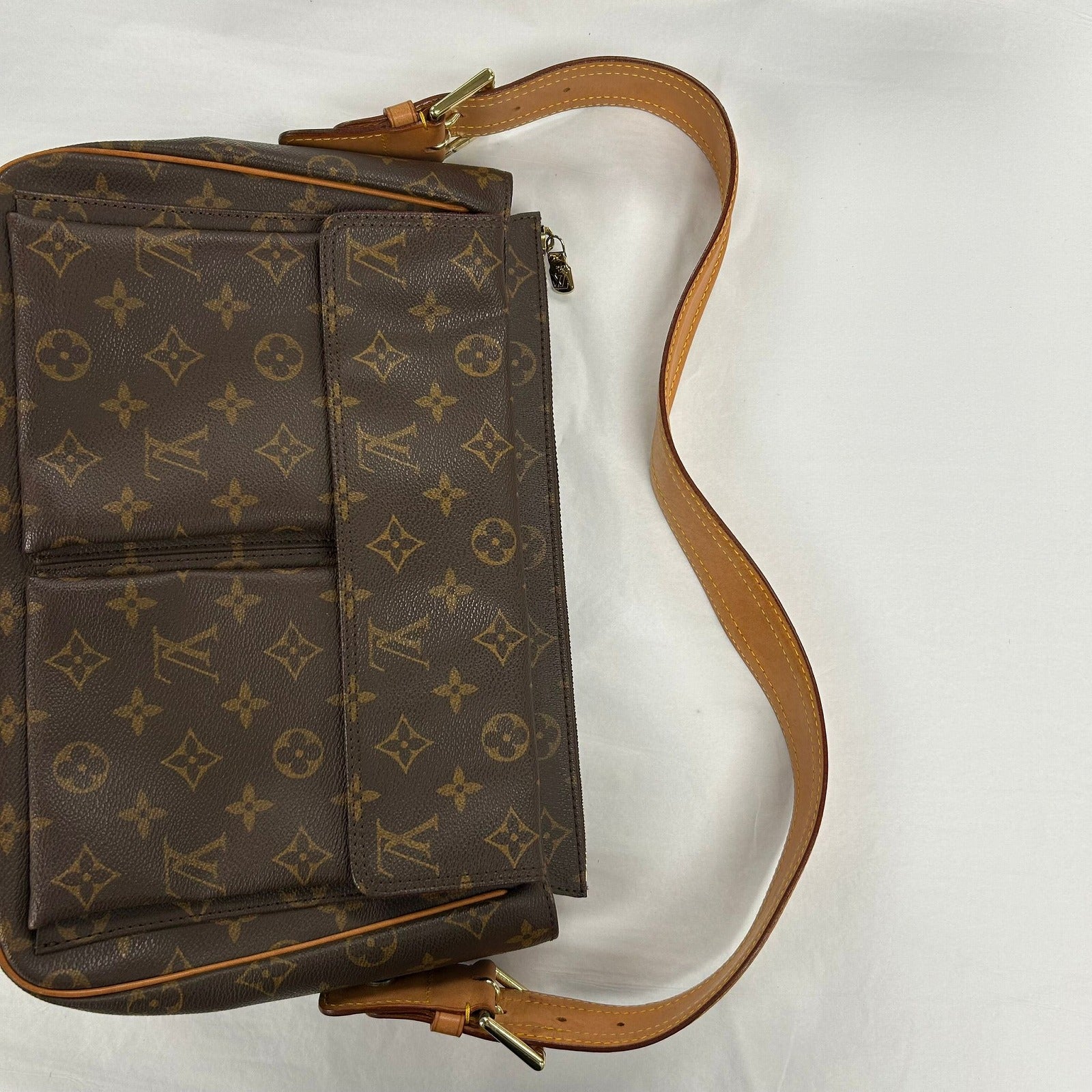 LOUIS VUITTON 【激減優惠】Monogram Viva Cite GM金扣肩背袋啡色