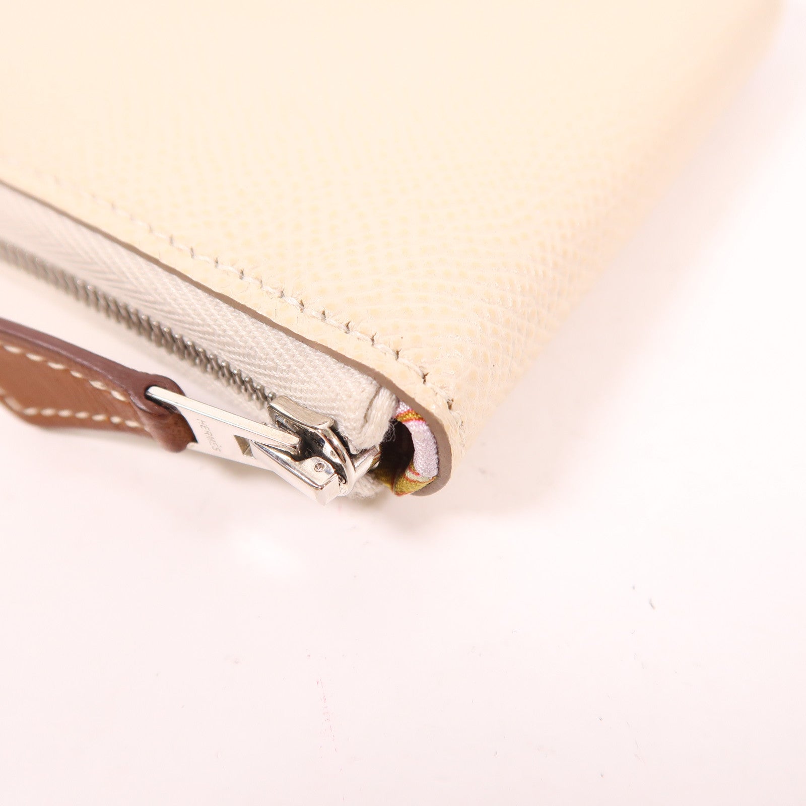 HERMES PHW Silk In Compact Wallet Veau Epsom Leather White
