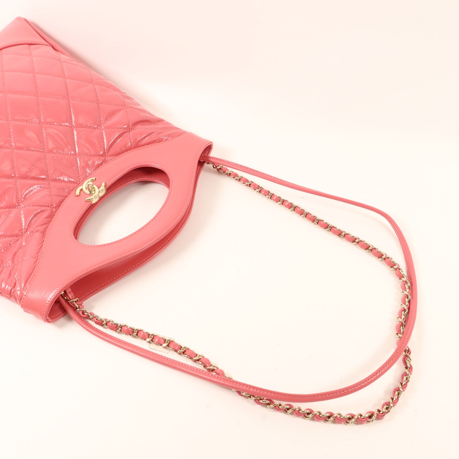 CHANEL 牛皮皮革Chanel 31 Medium金扣手挽肩背兩用袋