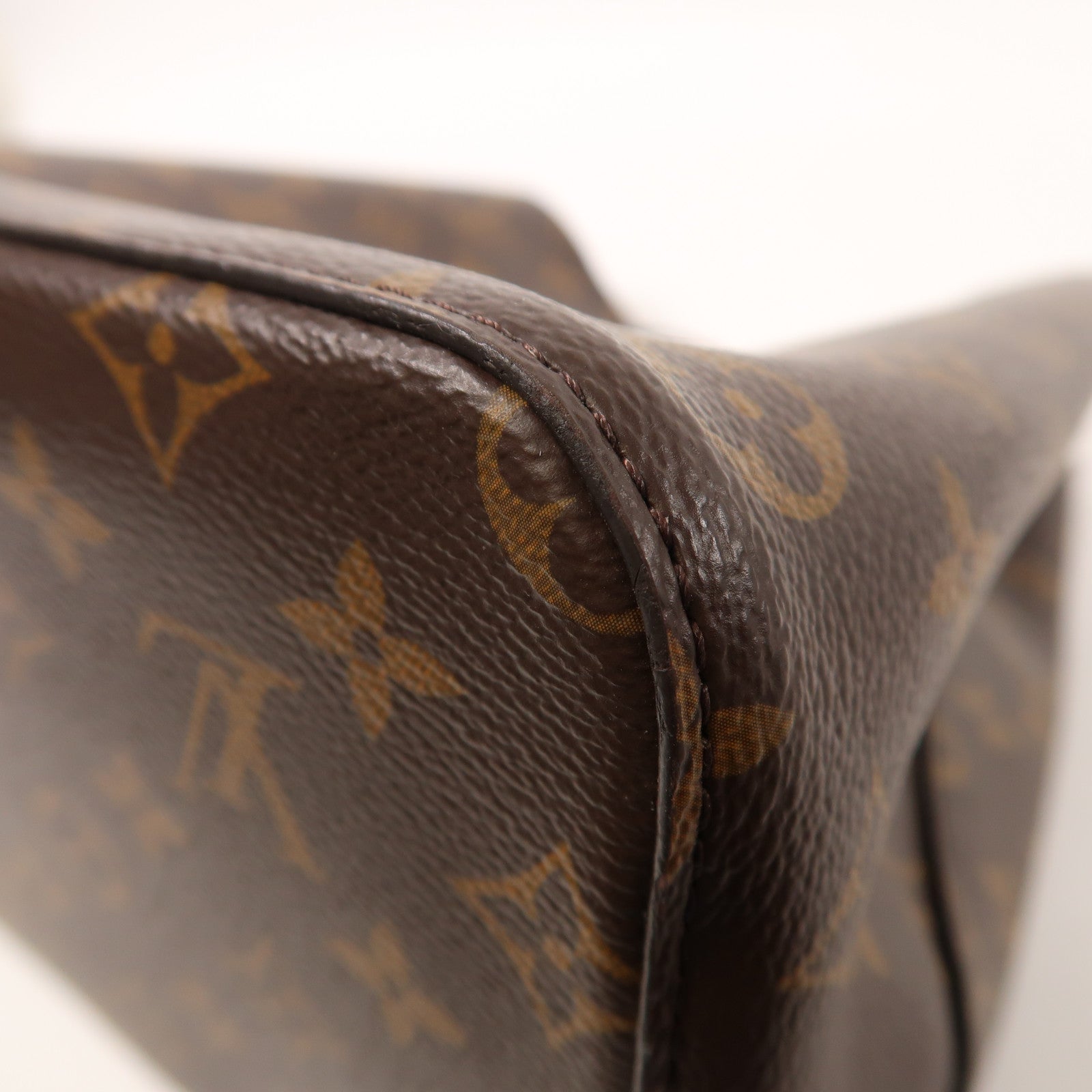 LOUIS VUITTON Monogram Neo Noe Bucket Bag金扣肩背袋Coquelicot