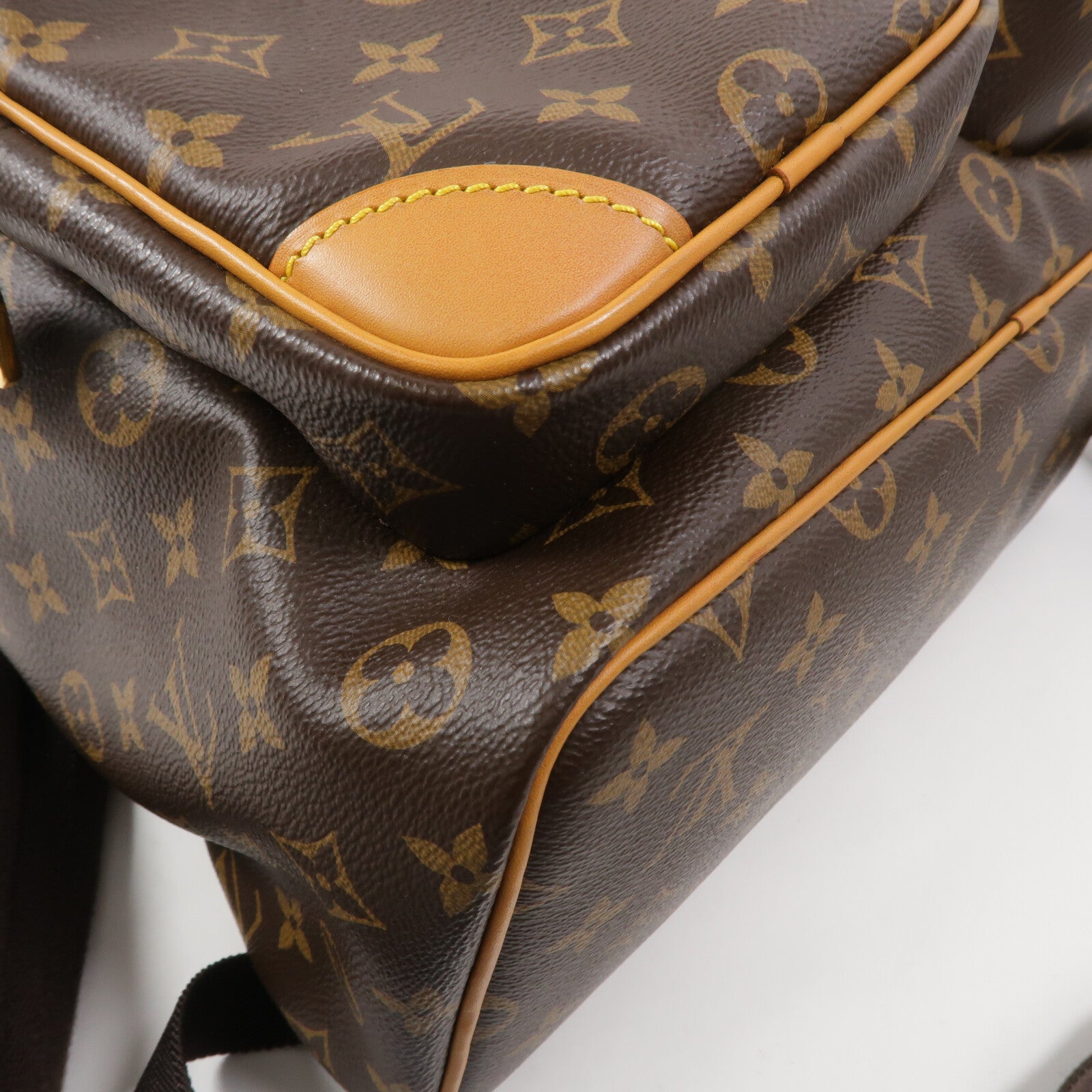 LOUIS VUITTON Monogram Montsouris Cargo背包