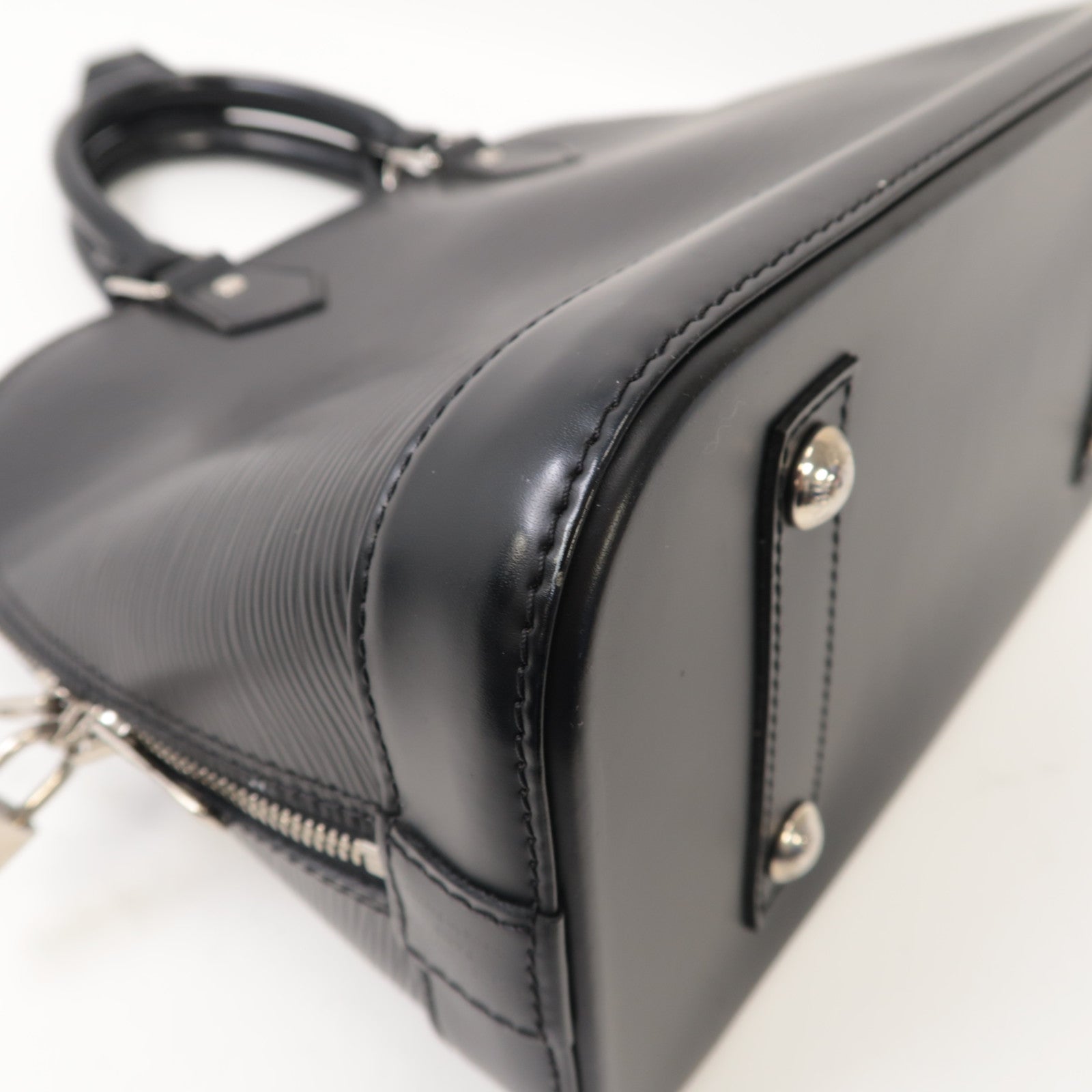 LOUIS VUITTON LV SHW Alma PM Hand Bag M40302 Epi Black