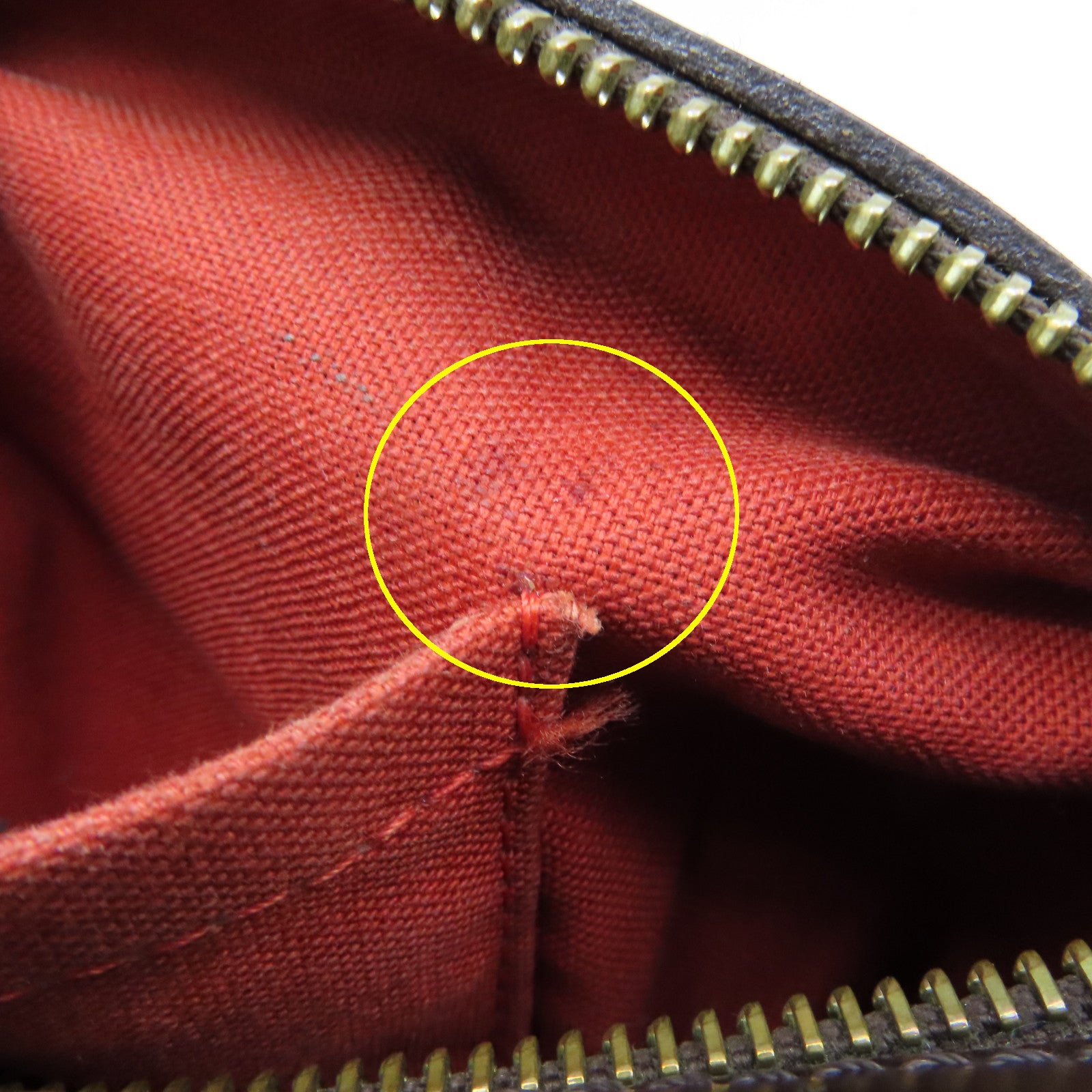 LOUIS VUITTON Damier Illovo PM金扣肩背袋啡色