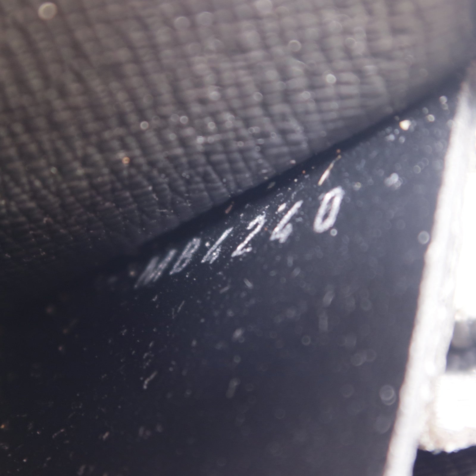 LOUIS VUITTON 【激減優惠】Monogram Eclipse Porte Monnaie Jour銀扣零錢包