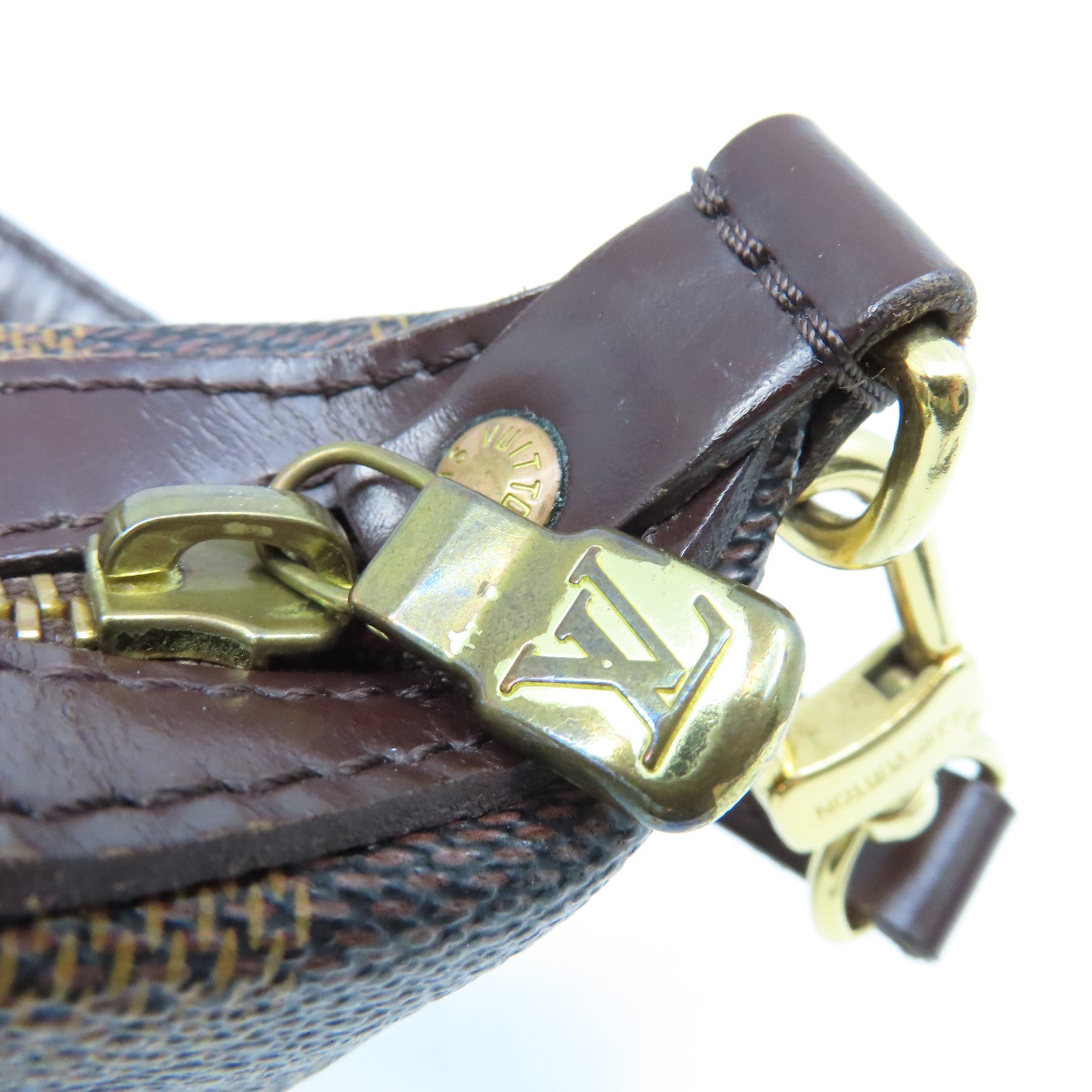 LOUIS VUITTON Damier Illovo PM金扣肩背袋啡色