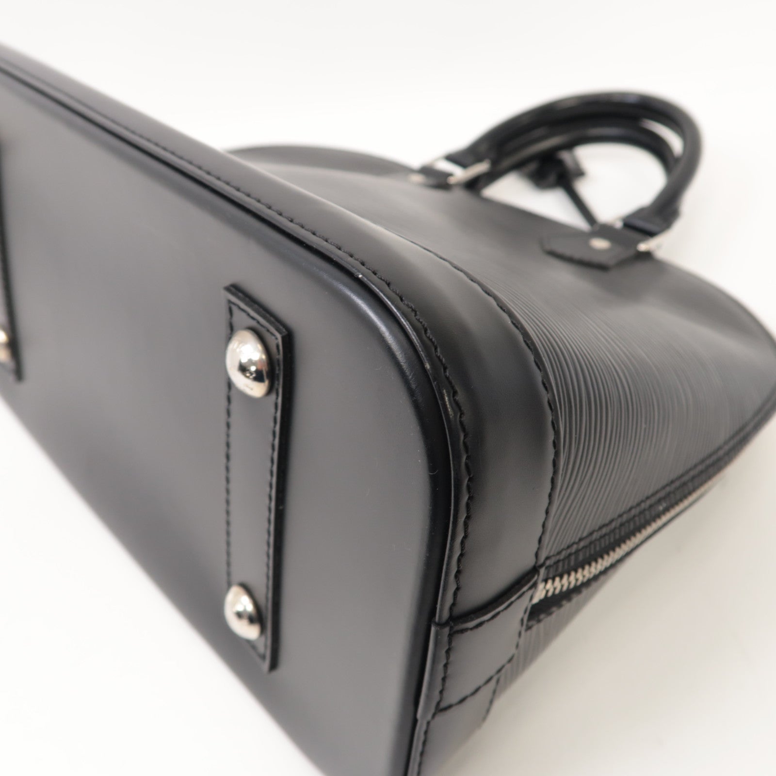 LOUIS VUITTON LV SHW Alma PM Hand Bag M40302 Epi Black