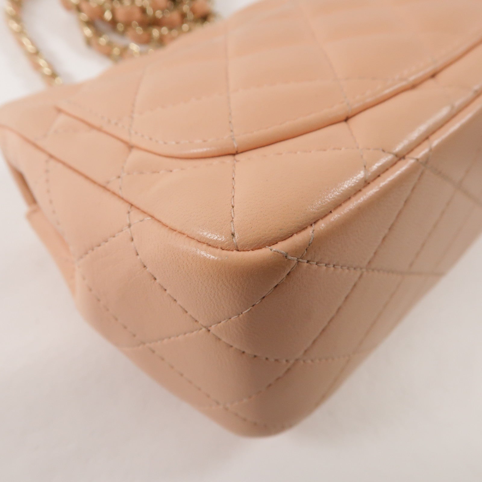 CHANEL 菱格羊皮皮革Chain Shoulder金扣鏈帶肩背袋粉紅色