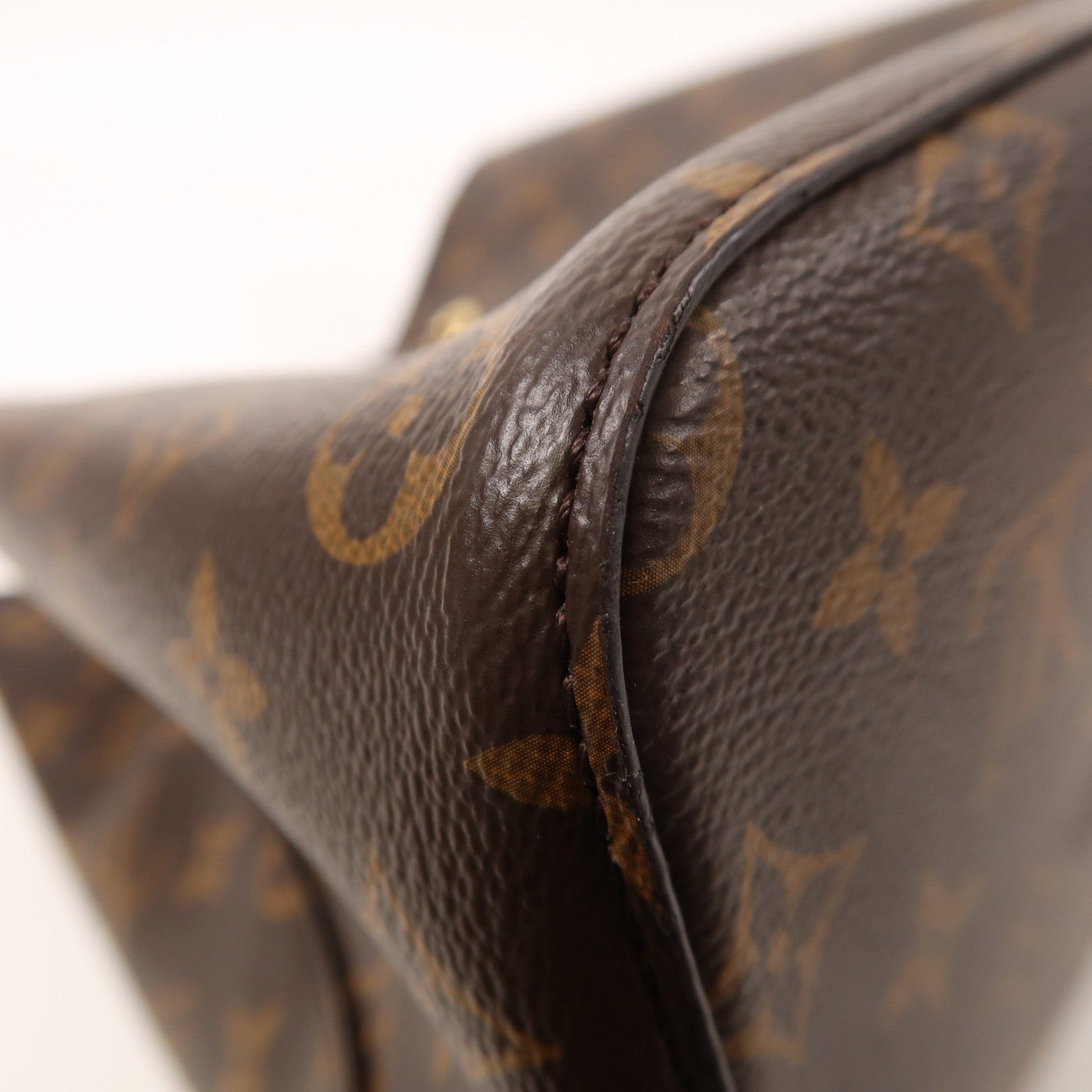 LOUIS VUITTON Monogram Neo Noe Bucket Bag金扣肩背袋Coquelicot