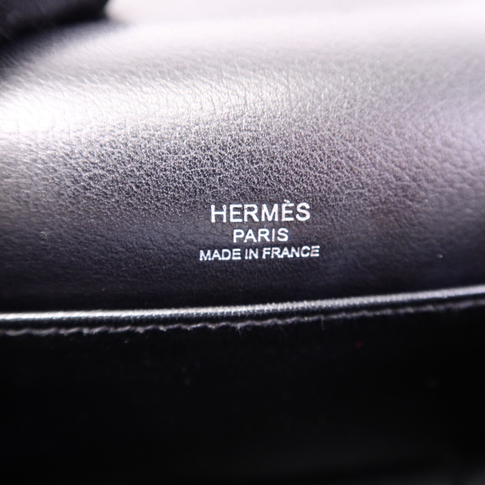 HERMES Evergrain皮革Mini Roulis肩背袋Noir