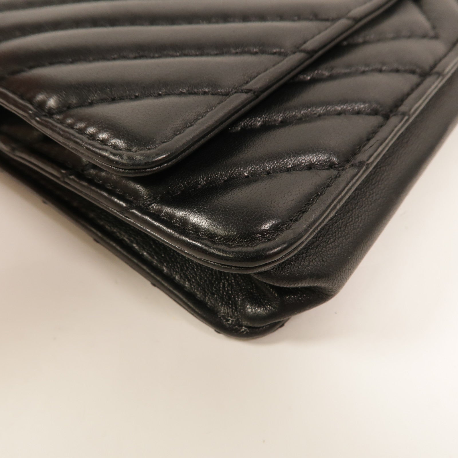 CHANEL 羊皮皮革Wallet On Chain鏈帶肩背袋