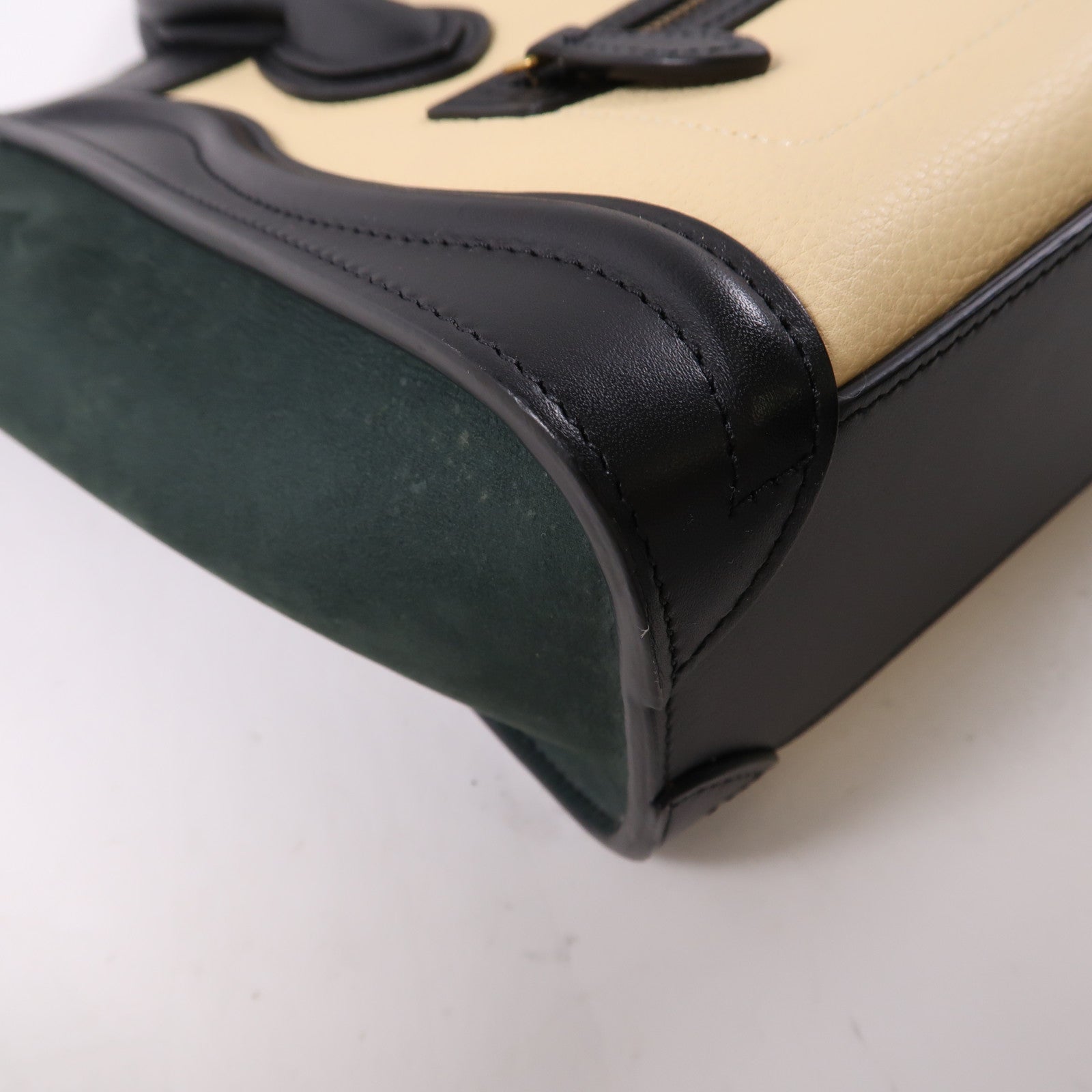 CELINE 牛皮皮革Nano Luggage金扣手挽肩背兩用袋綠色/米色/黑色