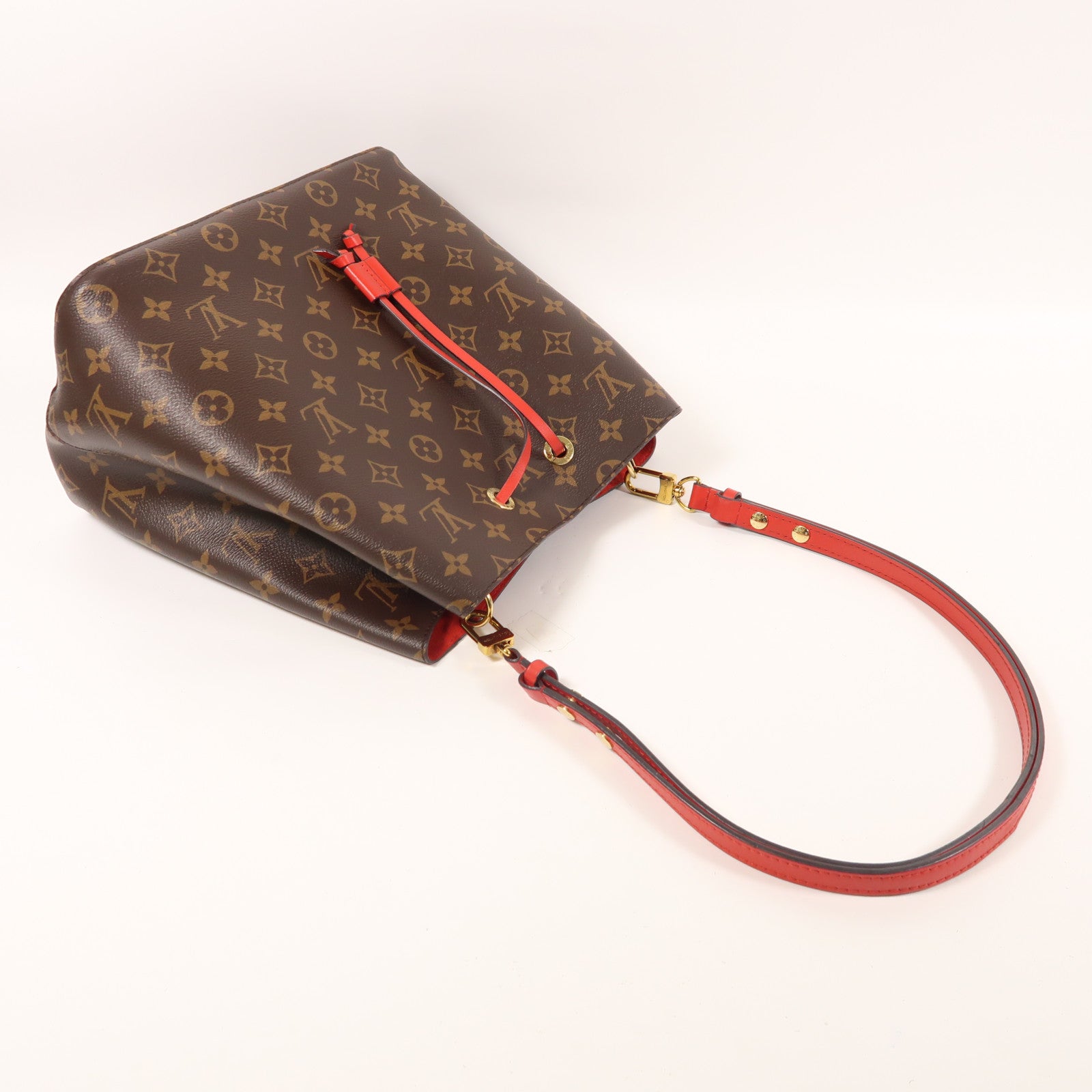 LOUIS VUITTON Monogram Neo Noe Bucket Bag金扣肩背袋Coquelicot