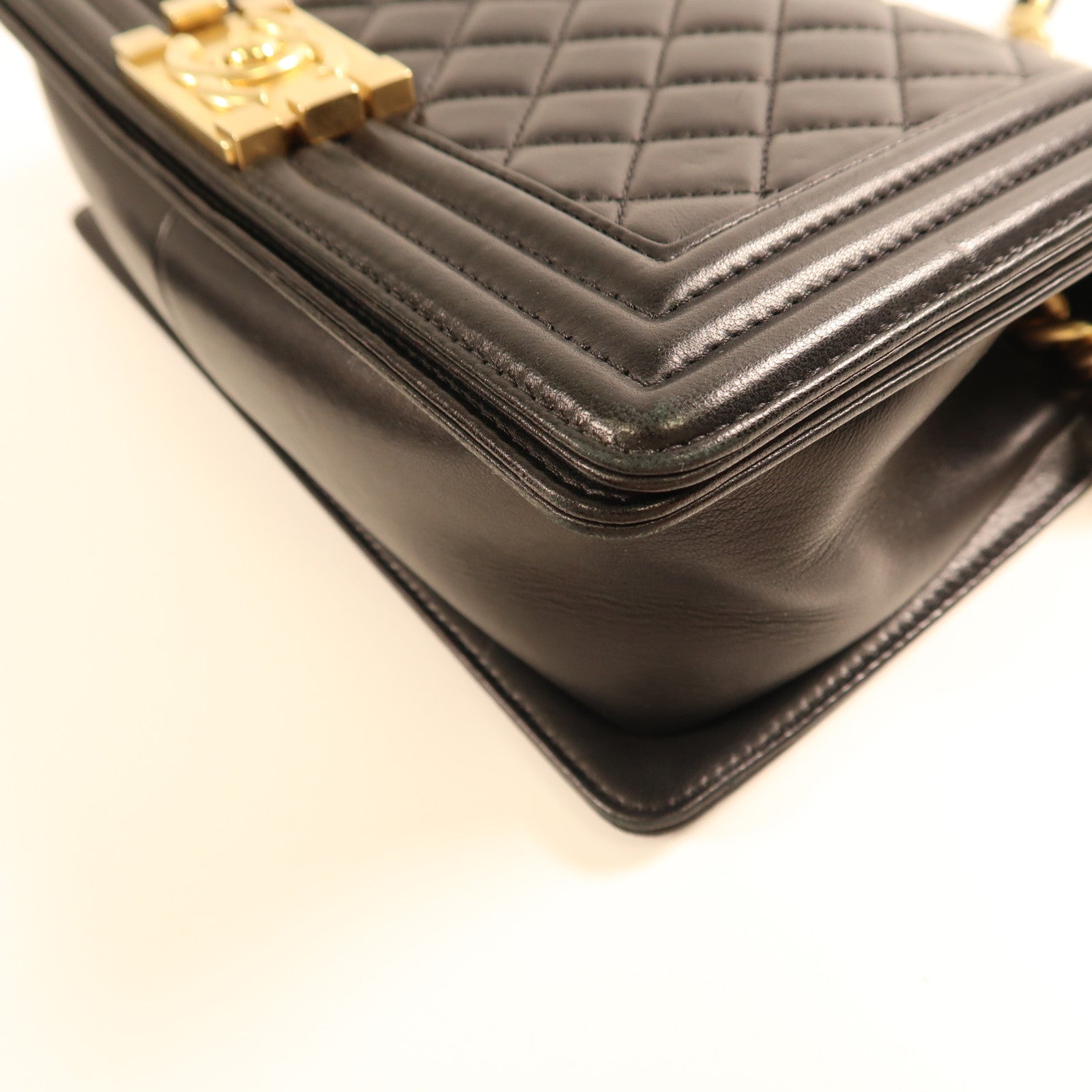 CHANEL 【激減優惠】羊皮皮革Boy 25金扣鏈帶肩背袋