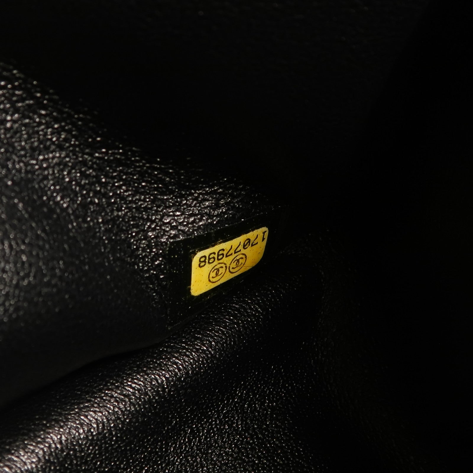 CHANEL 漆皮皮革Large Classic銀扣鏈帶肩背袋