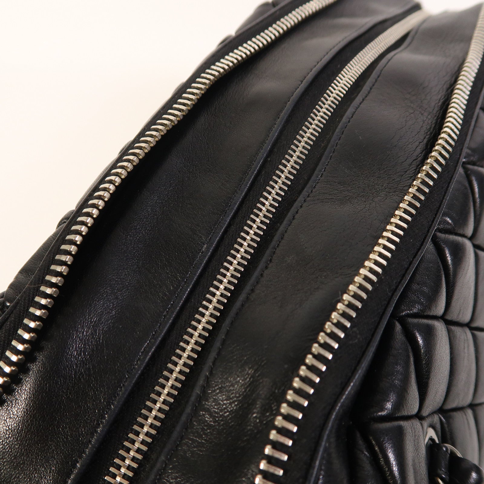 CHANEL 羊皮皮革Chain Shoulder銀扣鏈帶肩背袋