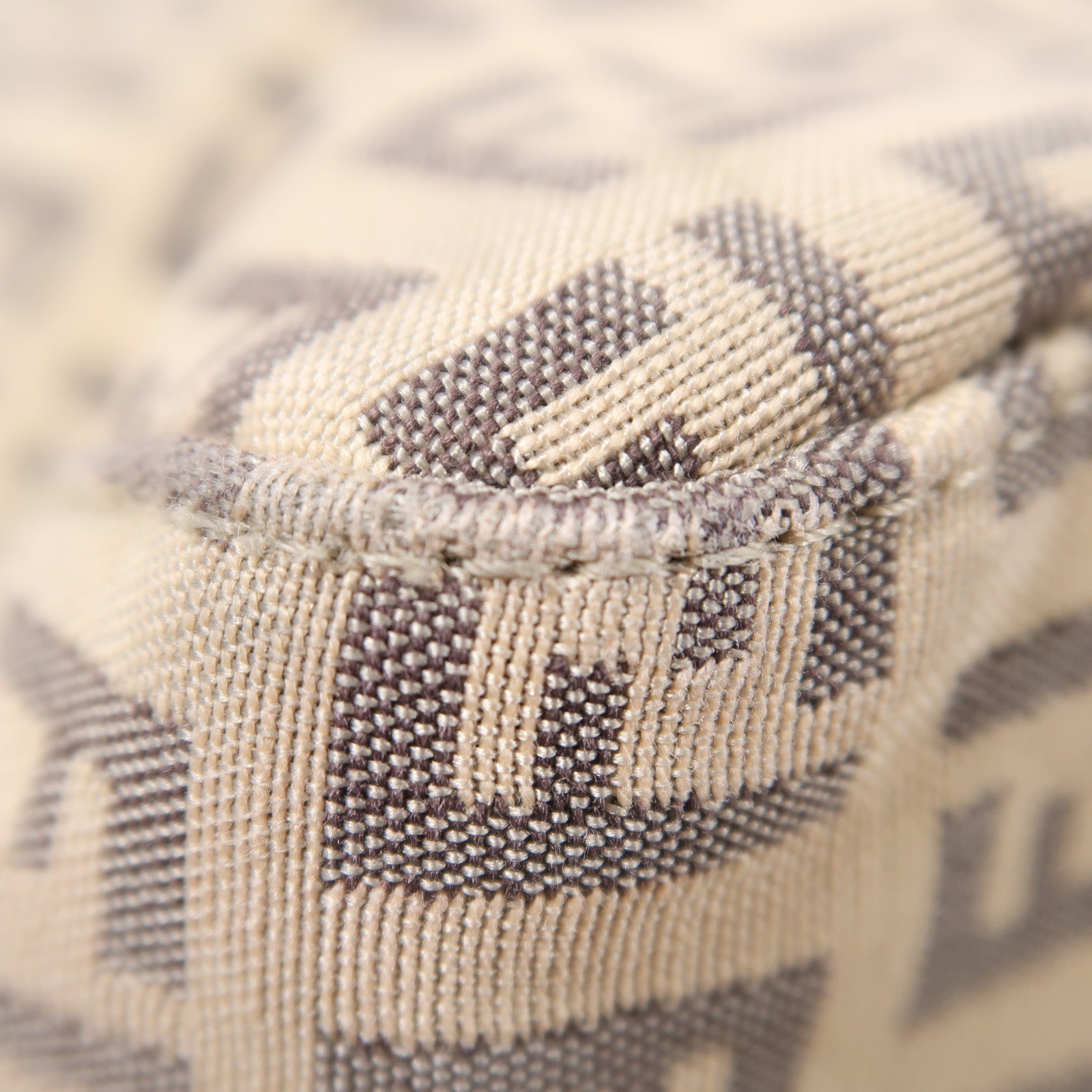 FENDI 帆布Tote Bag銀扣手挽袋米色/黑色