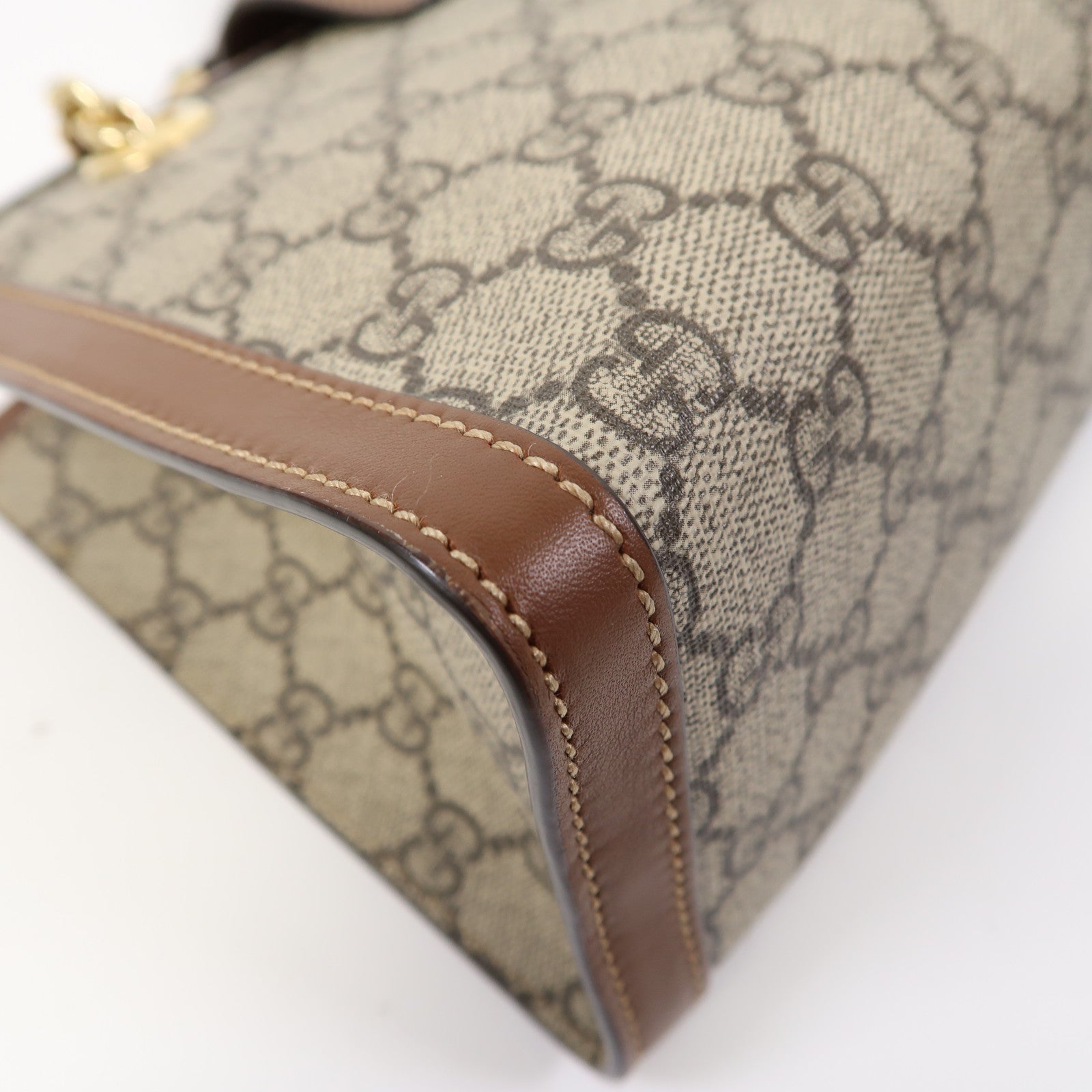 GUCCI 塗層帆布Padlock Small金扣鏈帶肩背袋啡色
