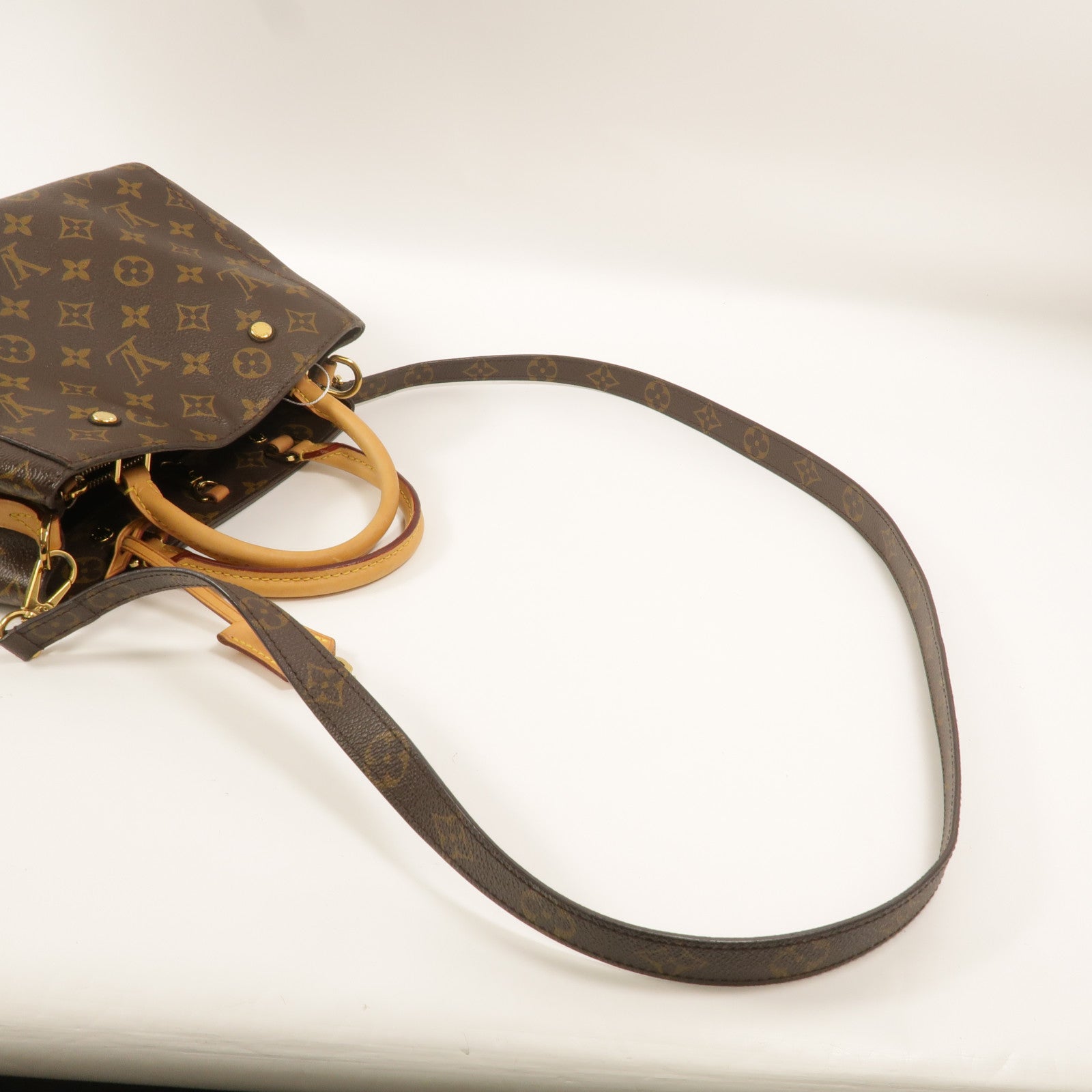 LOUIS VUITTON Monogram Montaigne BB手挽肩背兩用袋
