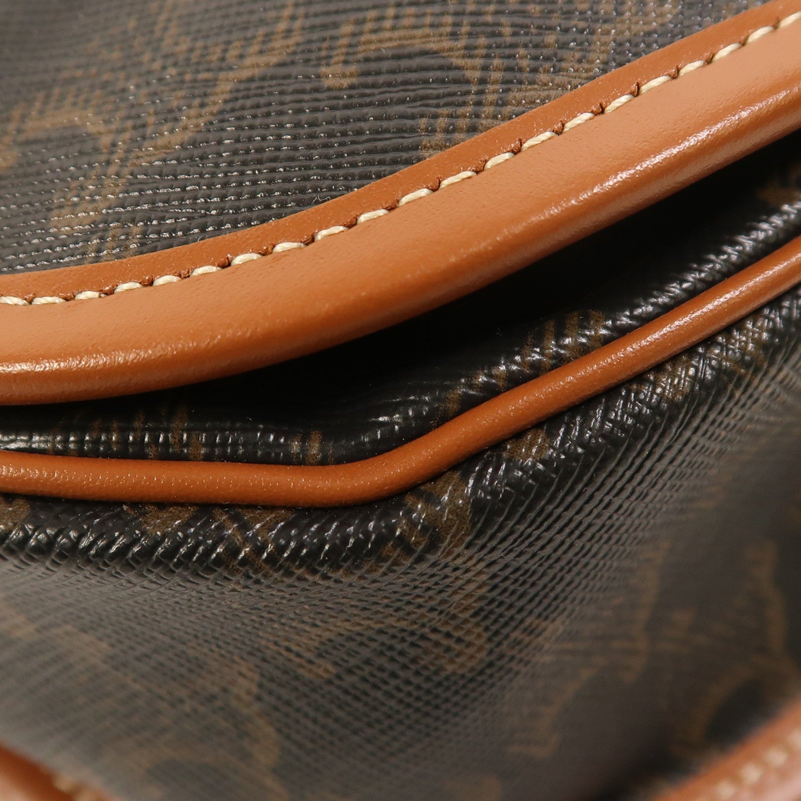 CELINE 塗層帆布Folco金扣肩背袋