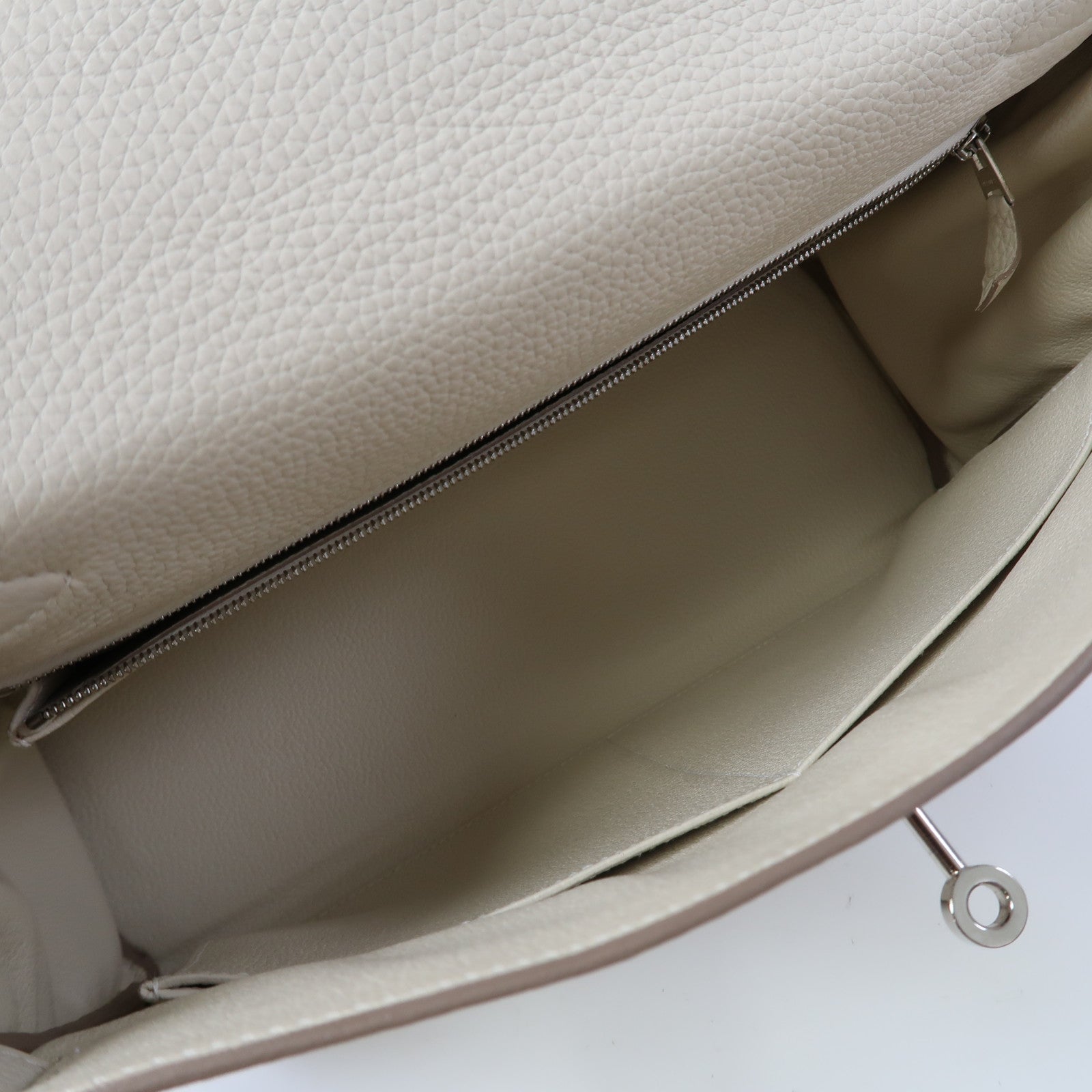 HERMES Clemence皮革Kelly 32銀扣手挽肩背兩用袋奶昔白色
