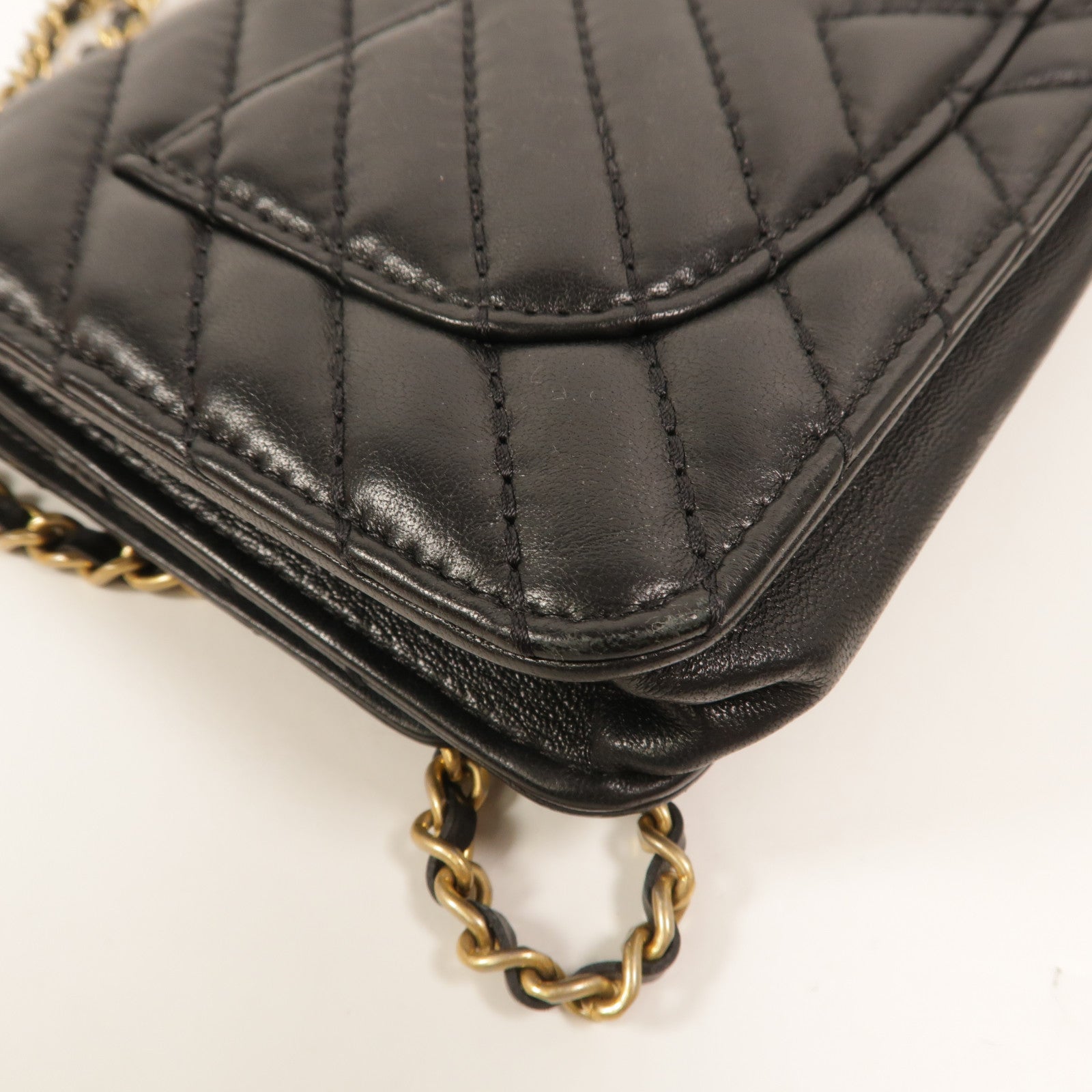 CHANEL 羊皮皮革Wallet On Chain鏈帶肩背袋