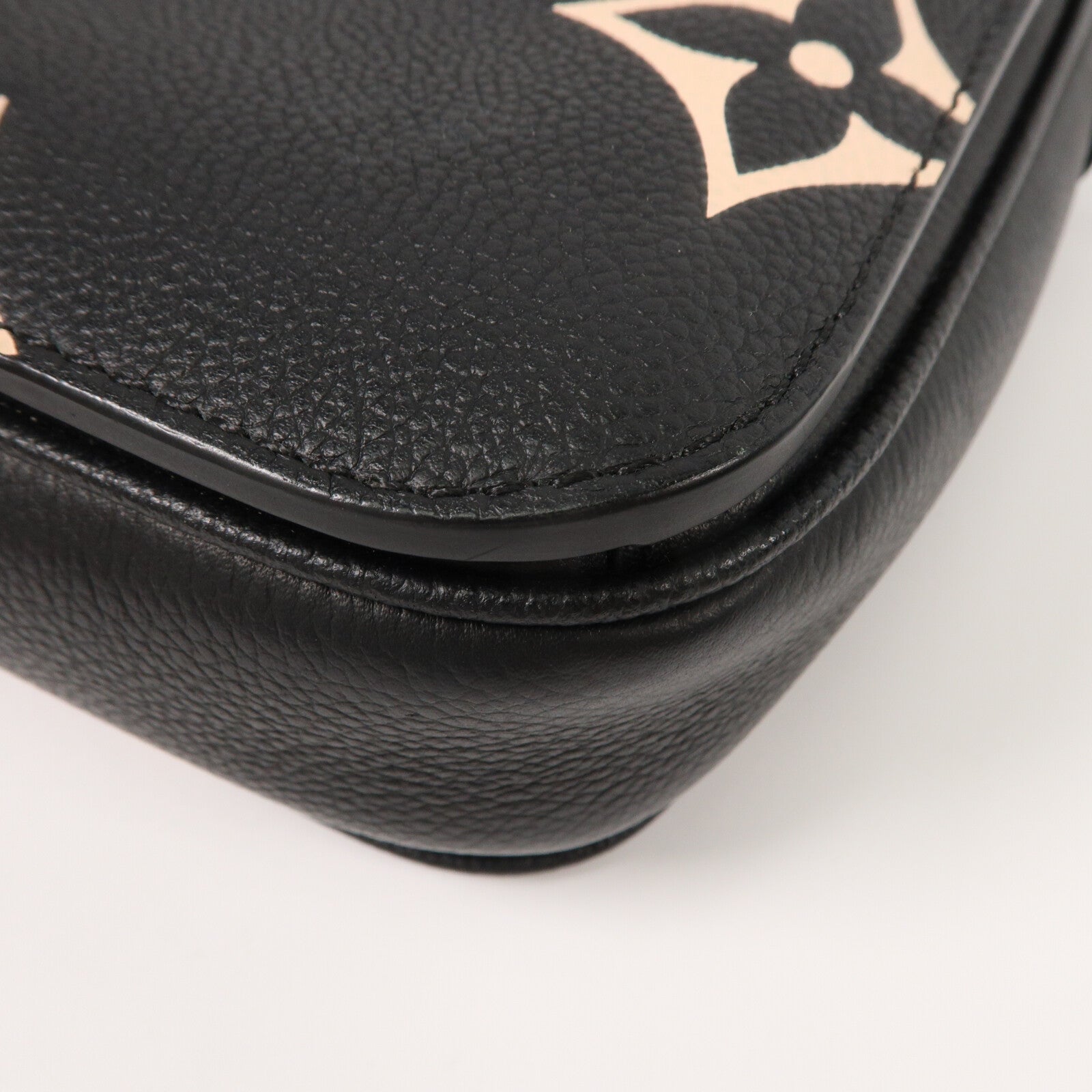 LOUIS VUITTON Monogram Empreinte Pochette Metis手挽肩背兩用袋