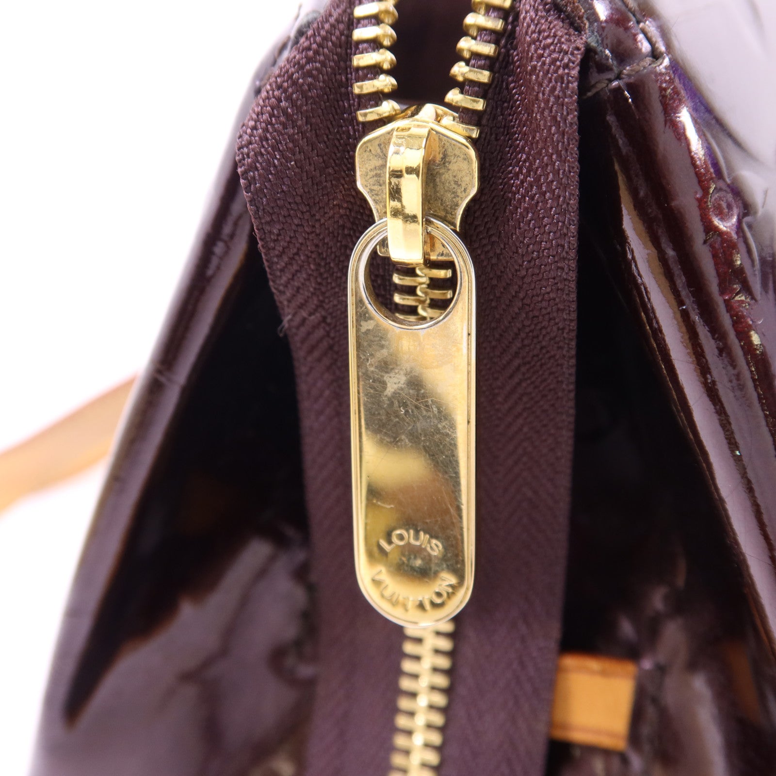 LOUIS VUITTON Vernis Rosewood Avenue金扣肩背袋