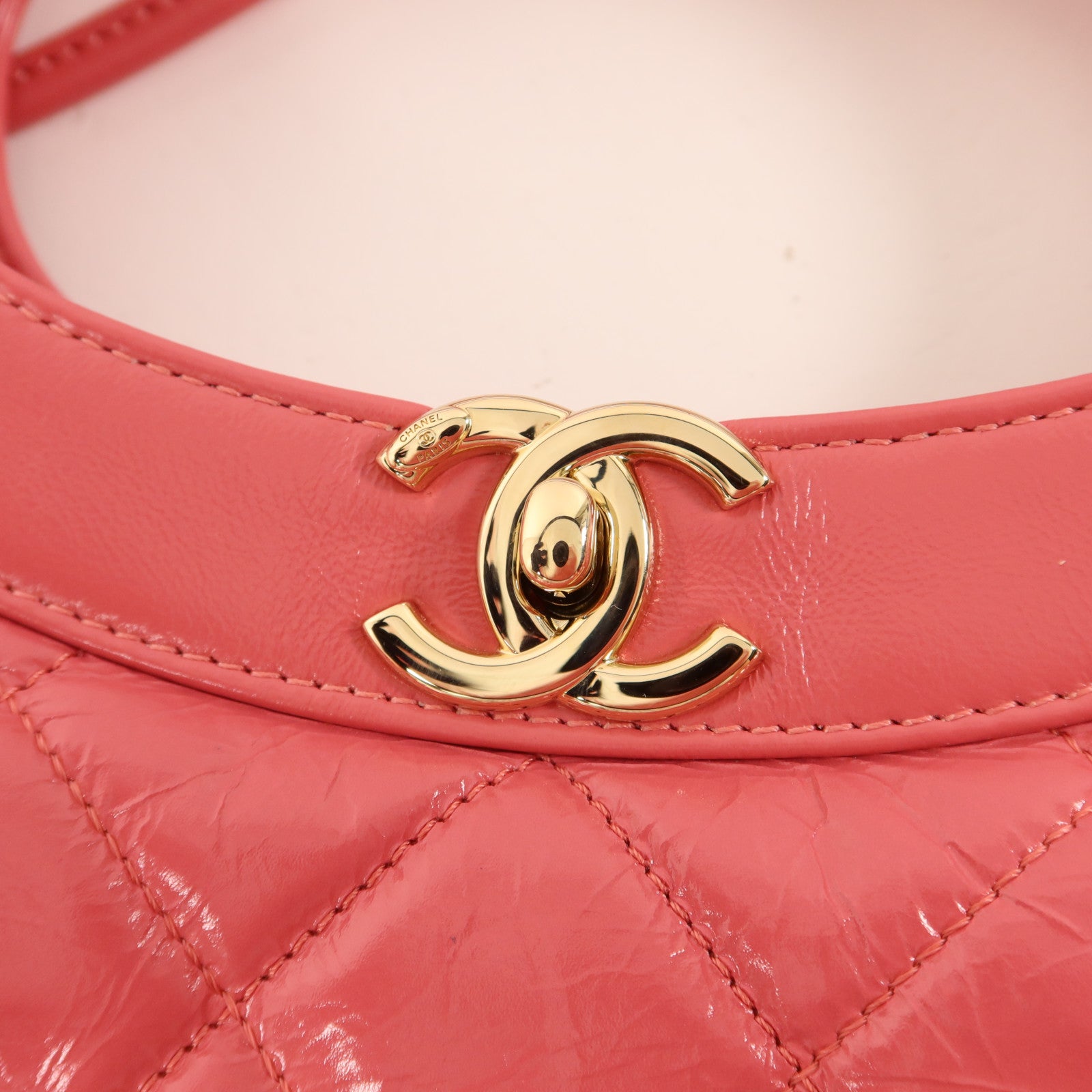 CHANEL 牛皮皮革Chanel 31 Medium金扣手挽肩背兩用袋