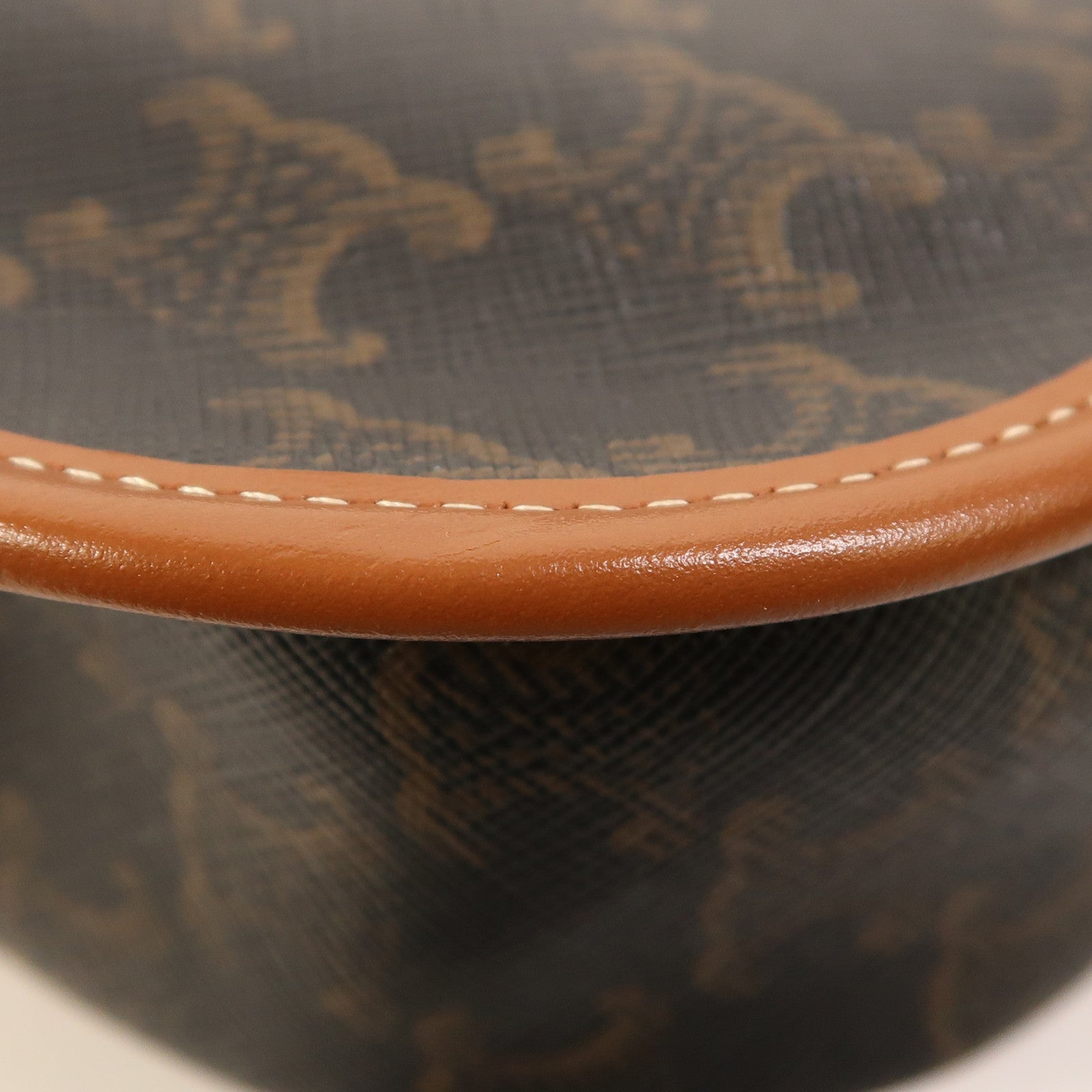 CELINE 塗層帆布Folco金扣肩背袋