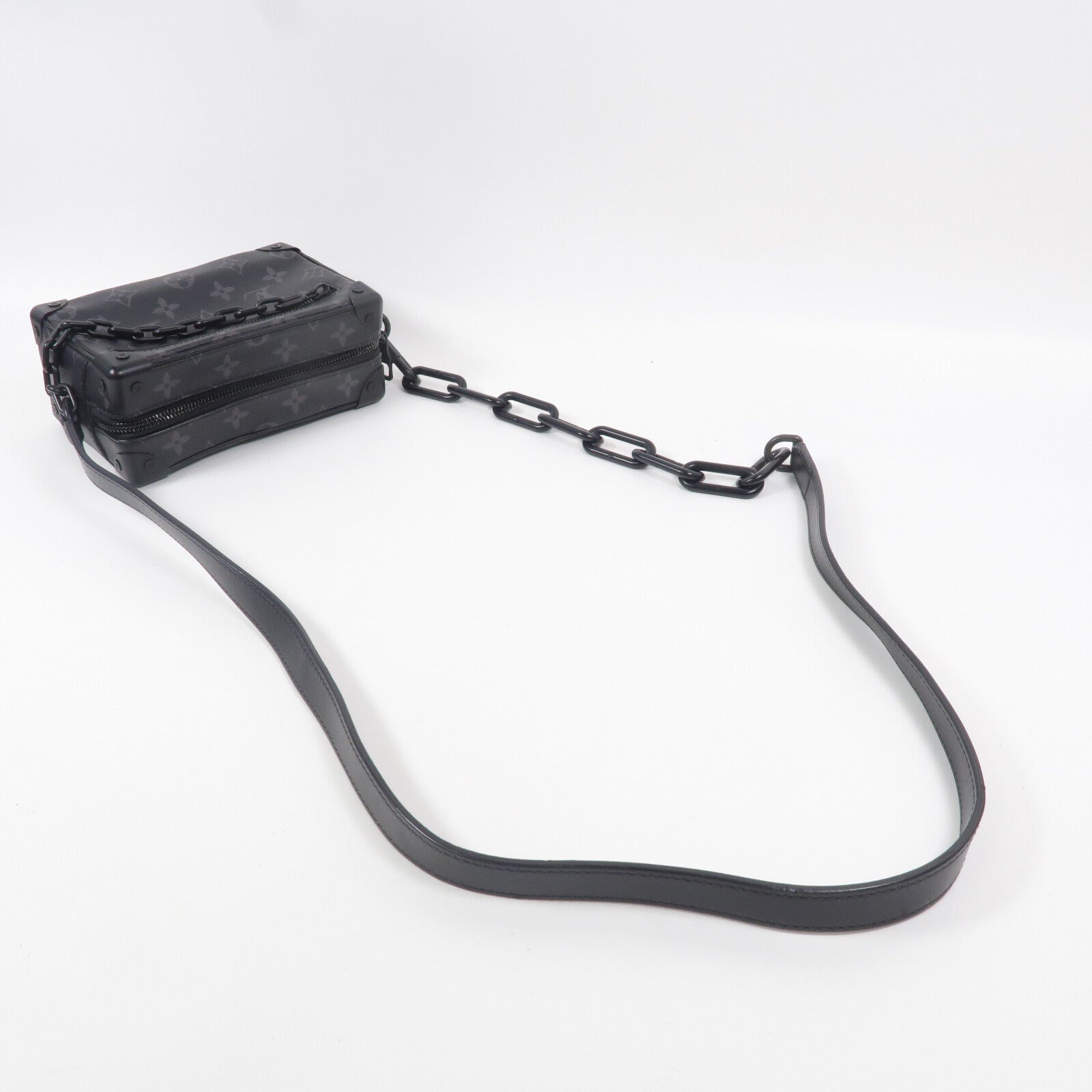 LOUIS VUITTON Monogram Eclipse Mini Soft Trunk肩背袋