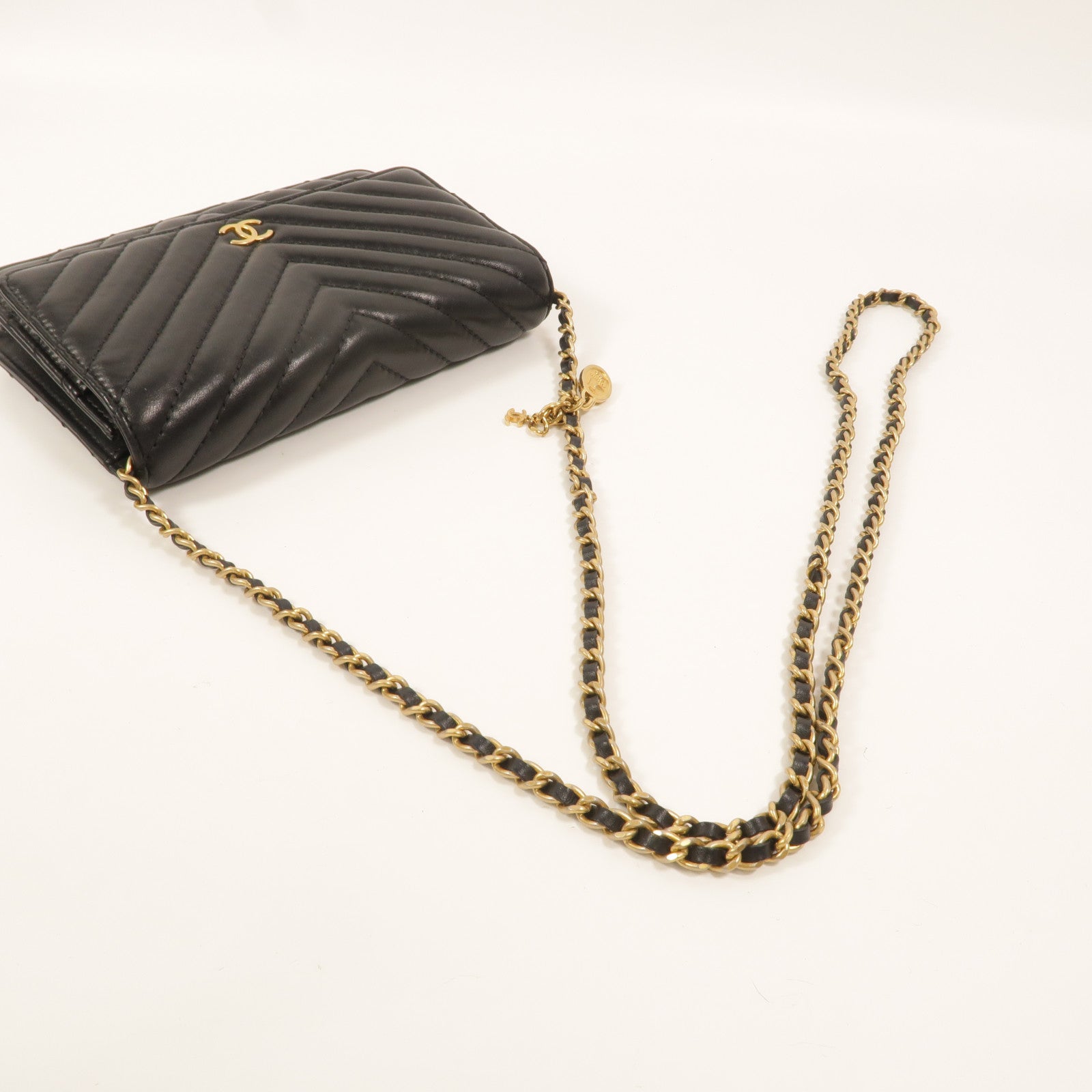 CHANEL 羊皮皮革Wallet On Chain鏈帶肩背袋