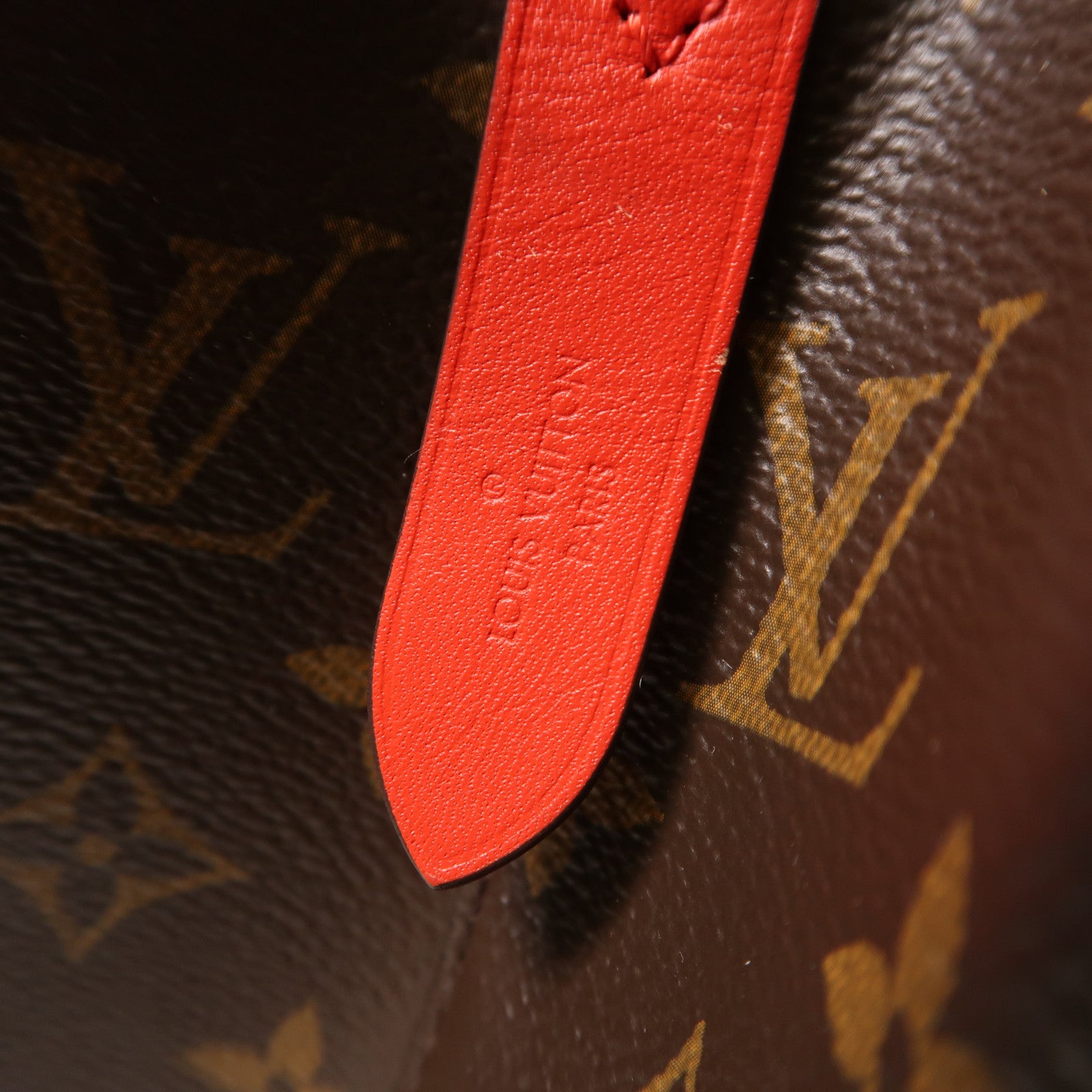 LOUIS VUITTON Monogram Neo Noe Bucket Bag金扣肩背袋Coquelicot