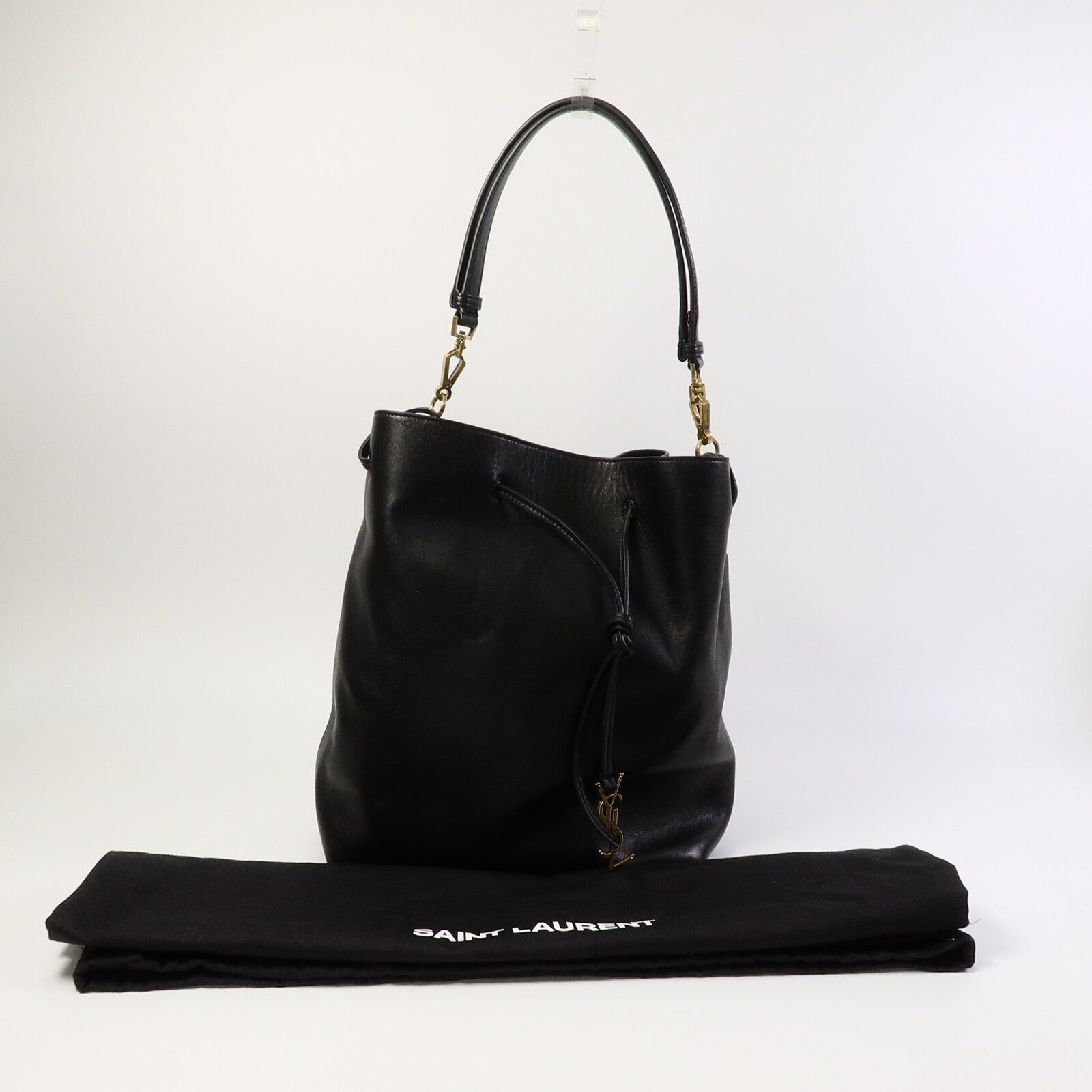 YVES SAINT LAURENT 羊皮皮革Paris VII Pochon手挽袋