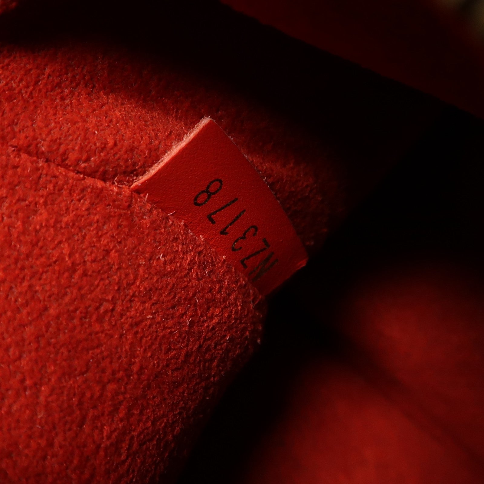 LOUIS VUITTON Monogram Neo Noe Bucket Bag金扣肩背袋Coquelicot