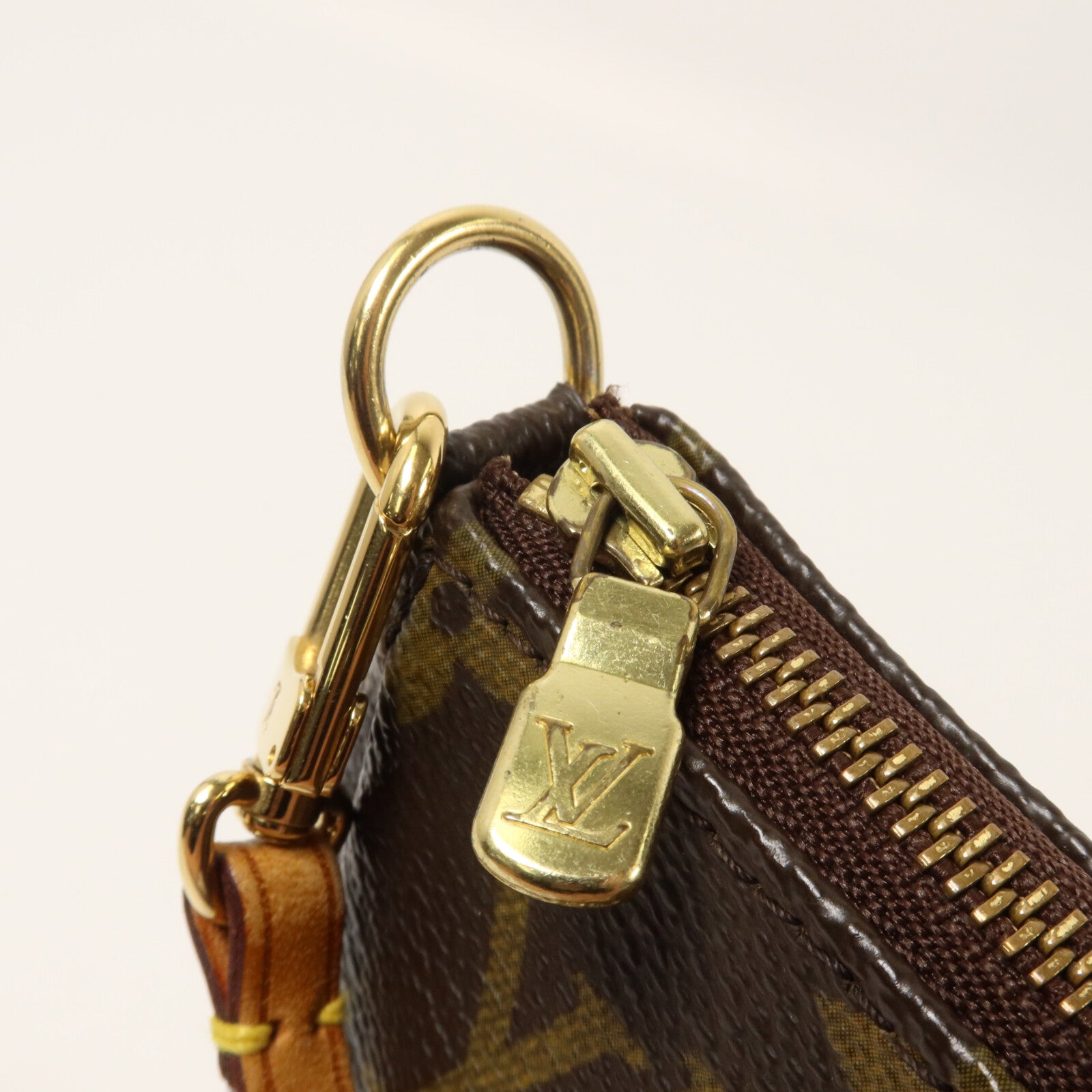 LOUIS VUITTON Monogram Pochette Accessoires手挽袋棕色