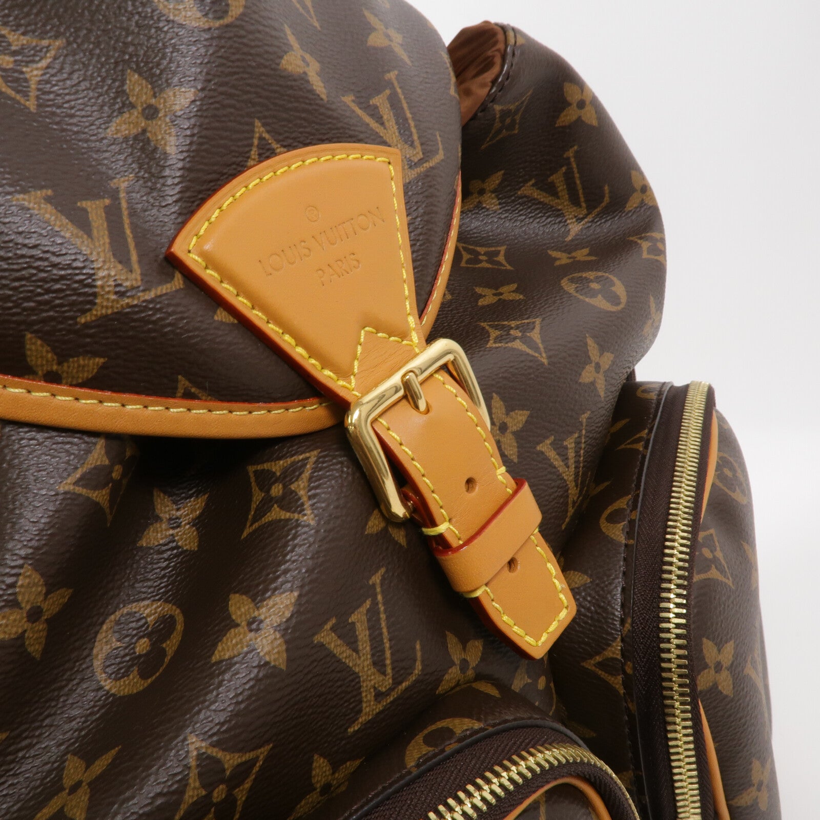 LOUIS VUITTON Monogram Montsouris Cargo背包