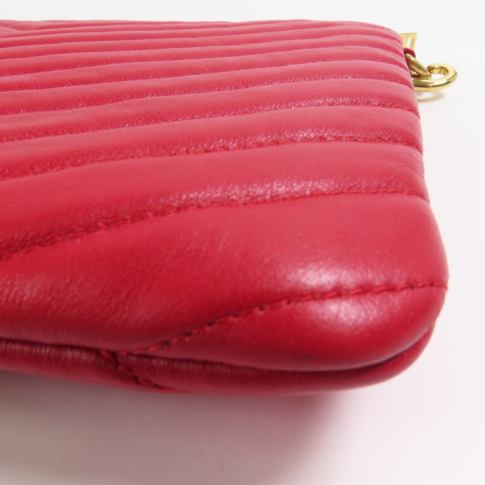 SAINT LAURENT 牛皮皮革Pouch金扣手拿包