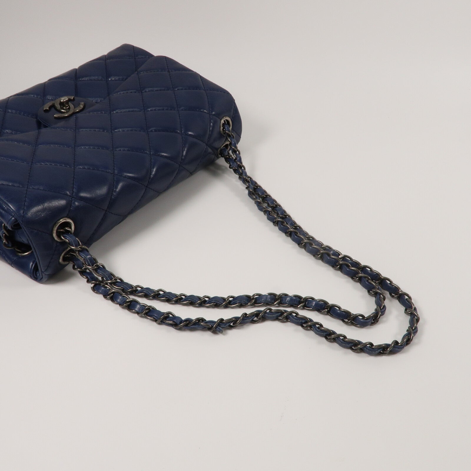 CHANEL 牛皮皮革Chain Shoulder鏈帶肩背袋