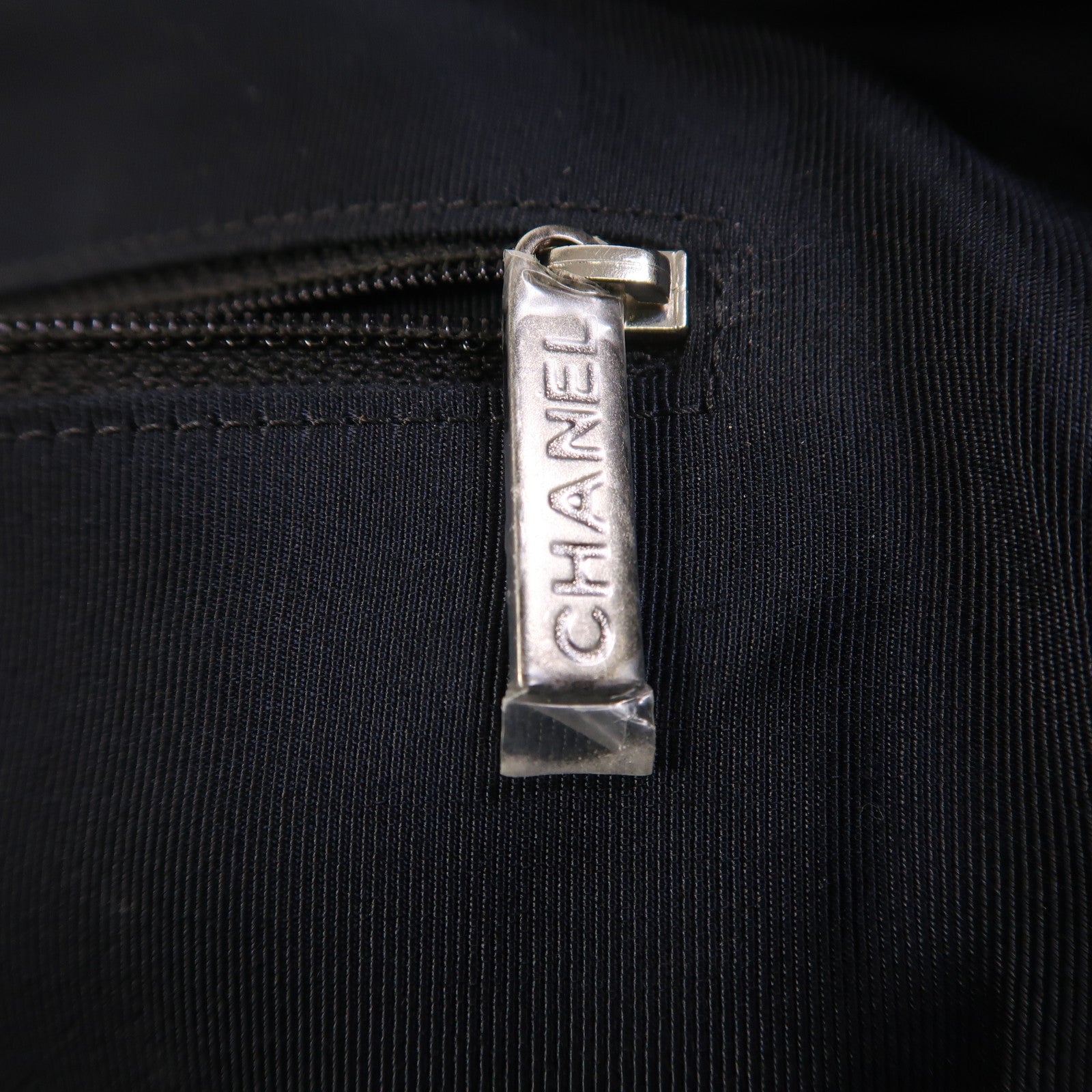 CHANEL 羊皮皮革Chain Shoulder銀扣鏈帶肩背袋