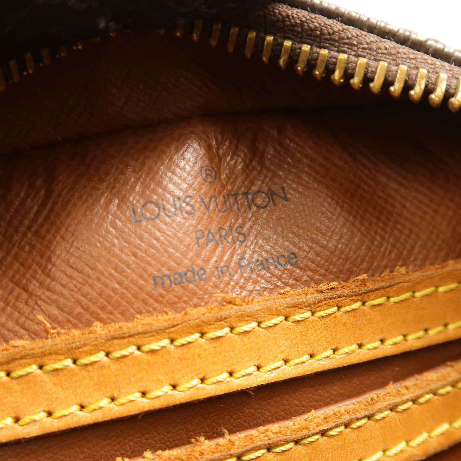 LOUIS VUITTON Monogram Blois肩背袋