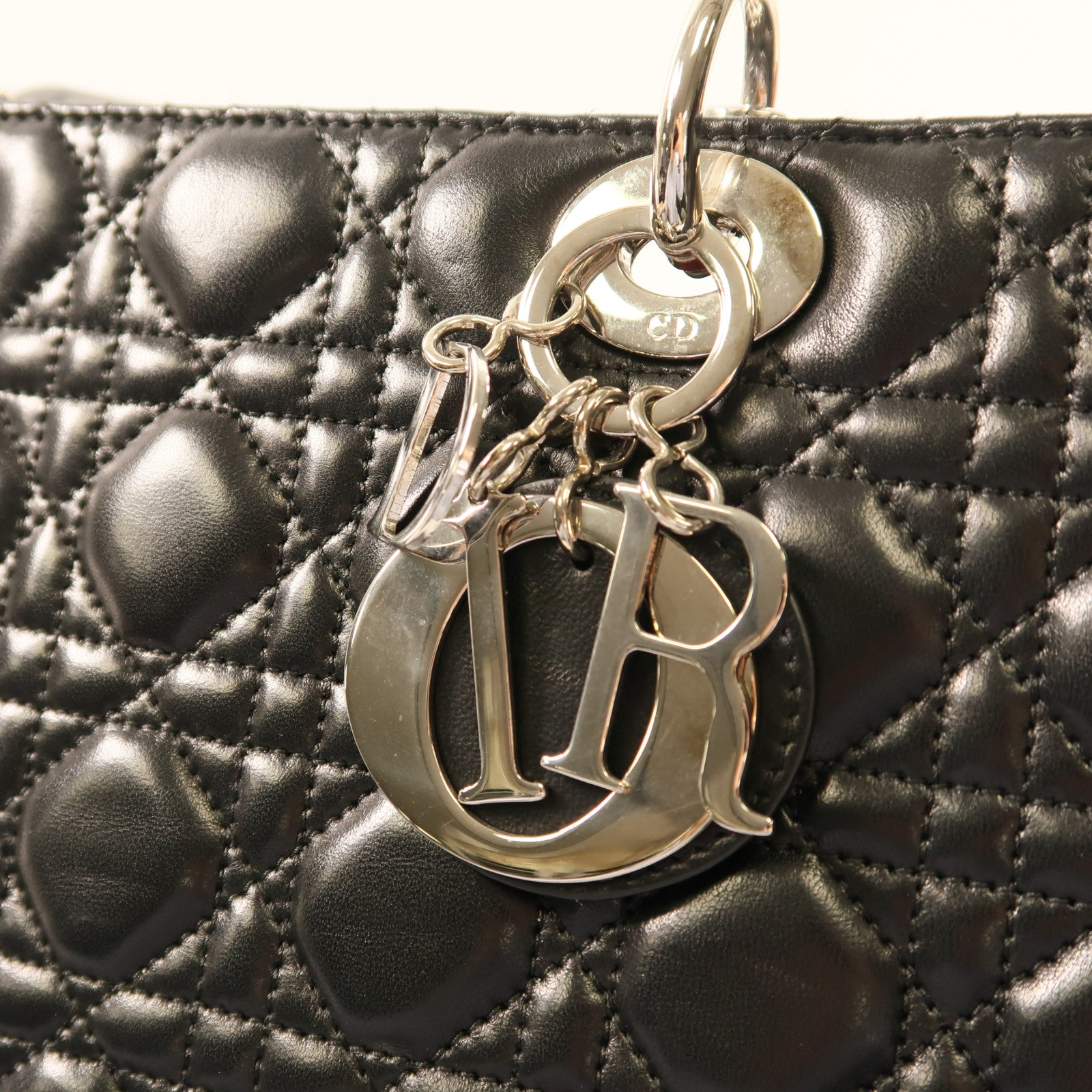 Dior 牛皮皮革Vintage Lady Dior銀扣手挽袋黑色