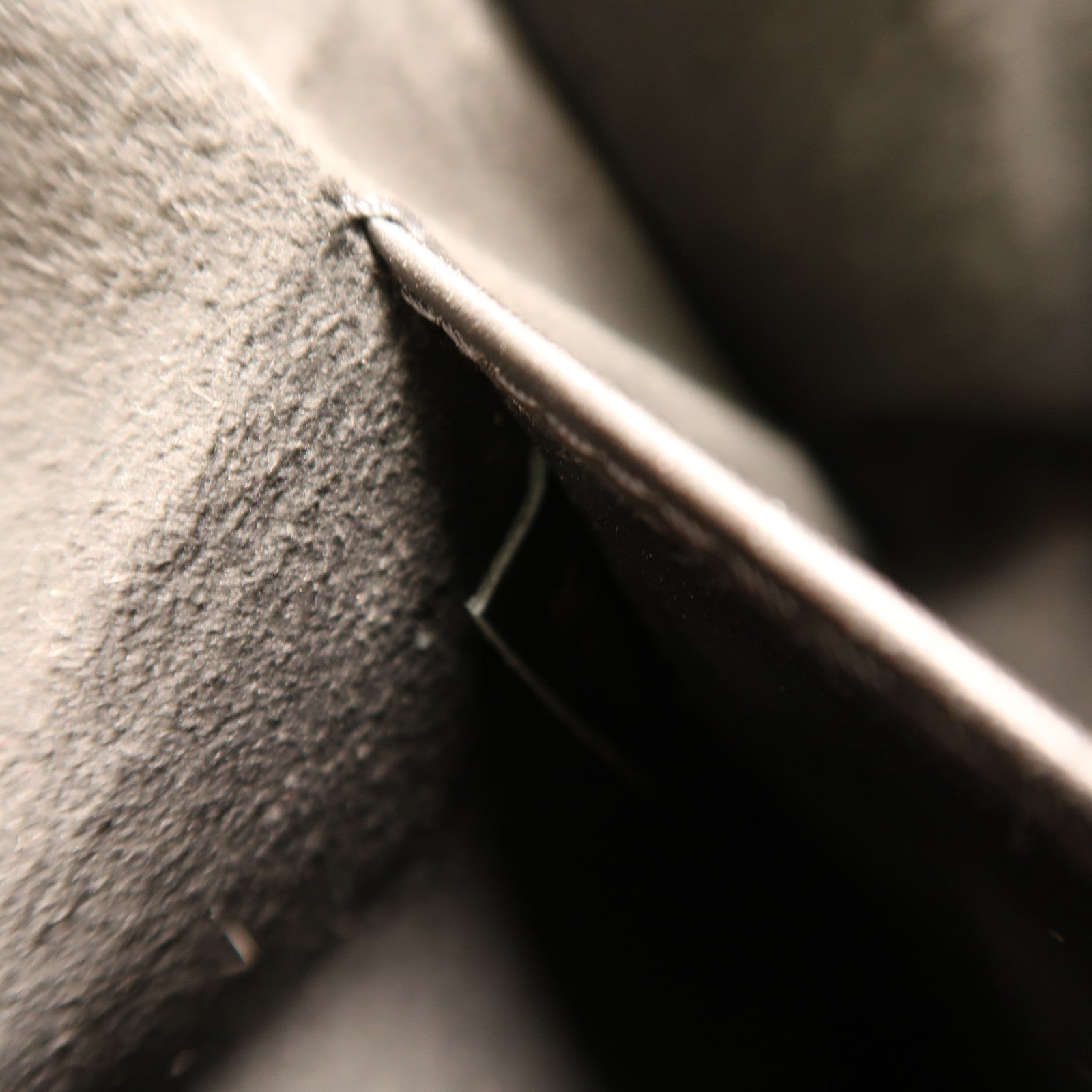 LOUIS VUITTON 【激減優惠】Monogram Reverse Dauphine肩背袋