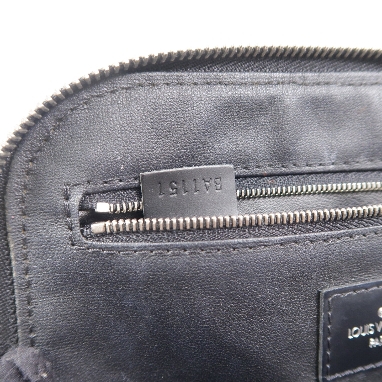 LOUIS VUITTON Damier Graphite Toiletry Pouch手拿包